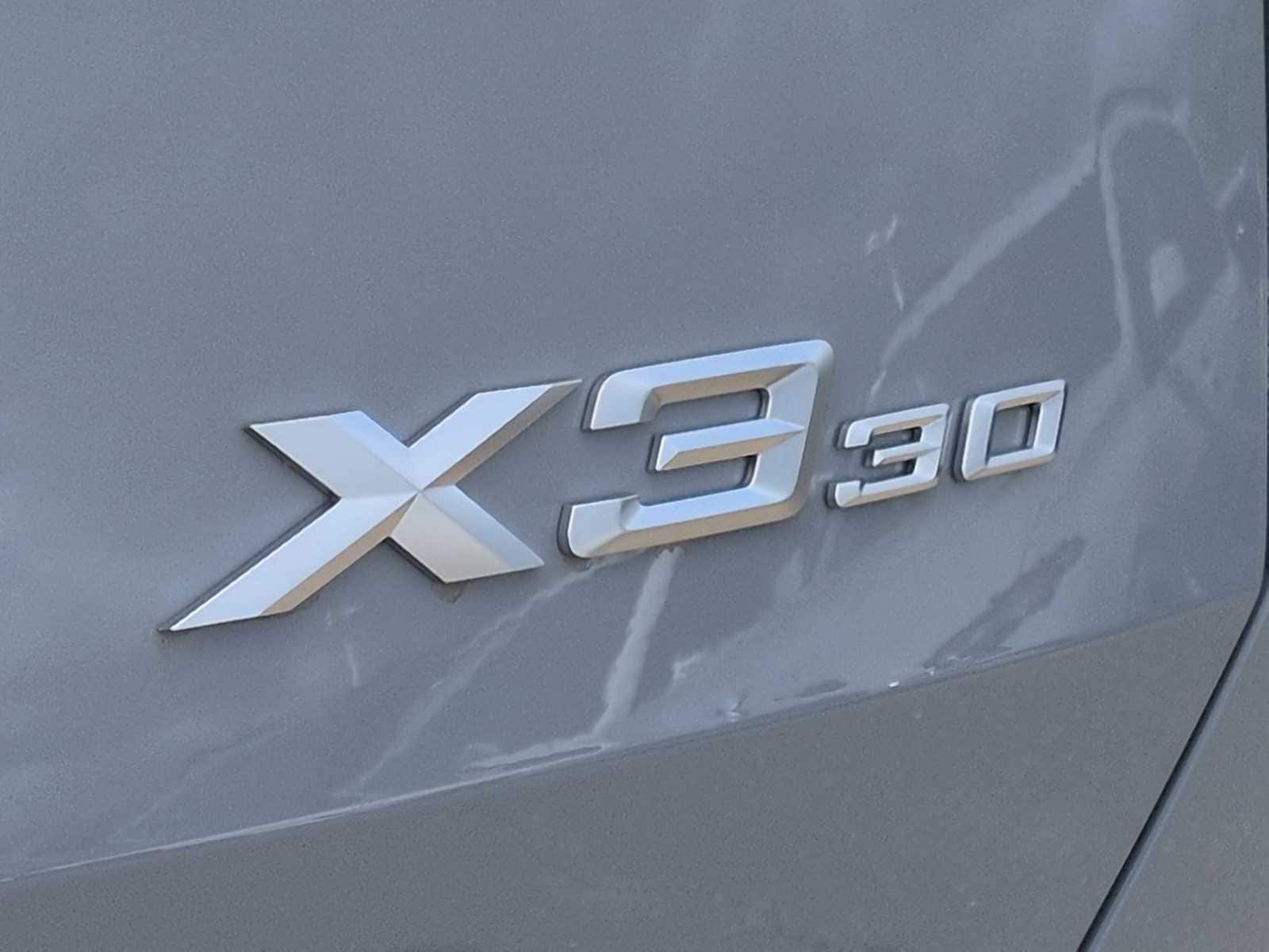 Thumbnail: 2026 BMW X3 - 13