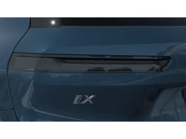 Thumbnail: 2026 BMW iX - 8