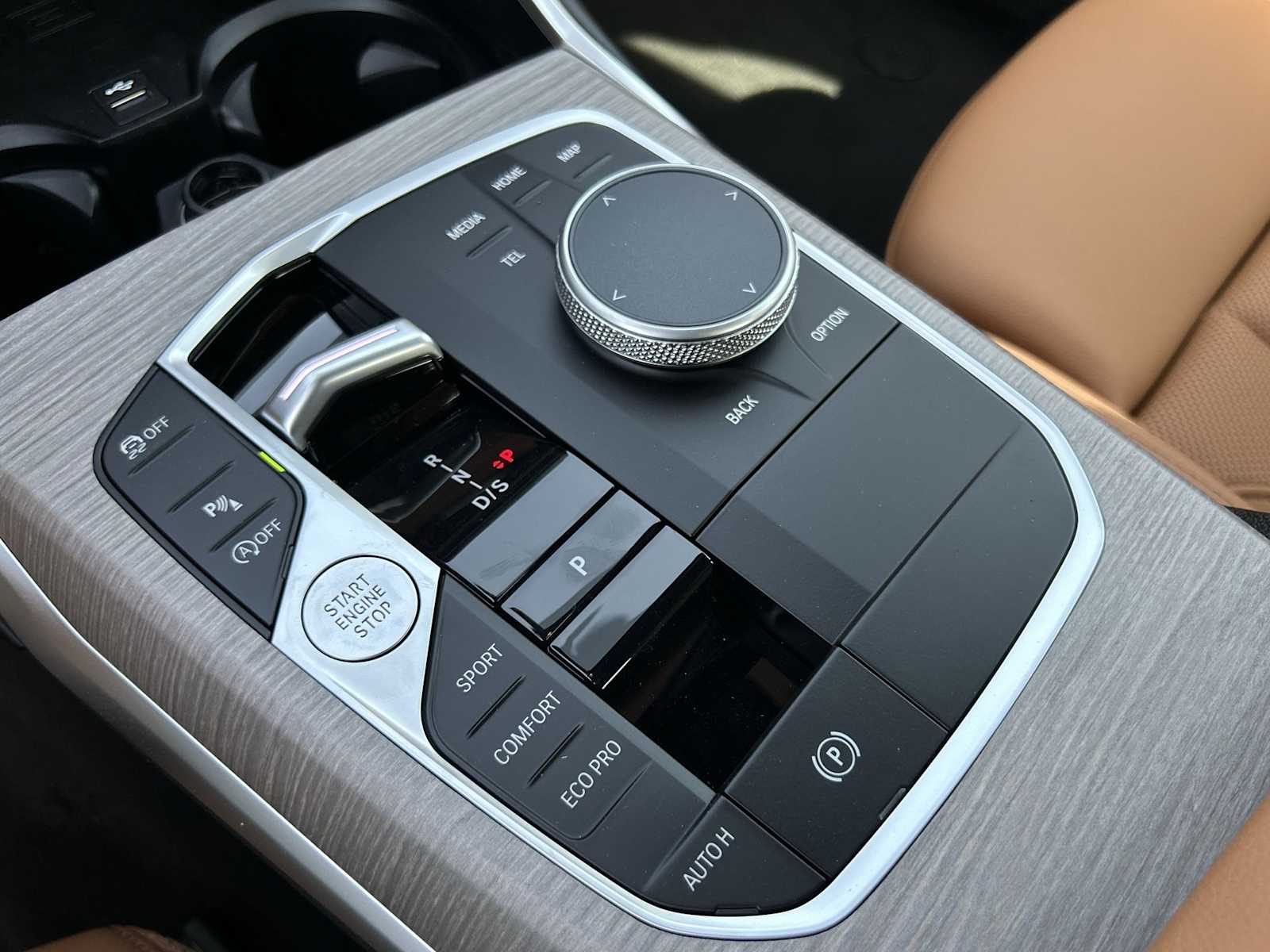 Thumbnail: 2025 BMW 3 Series - 34