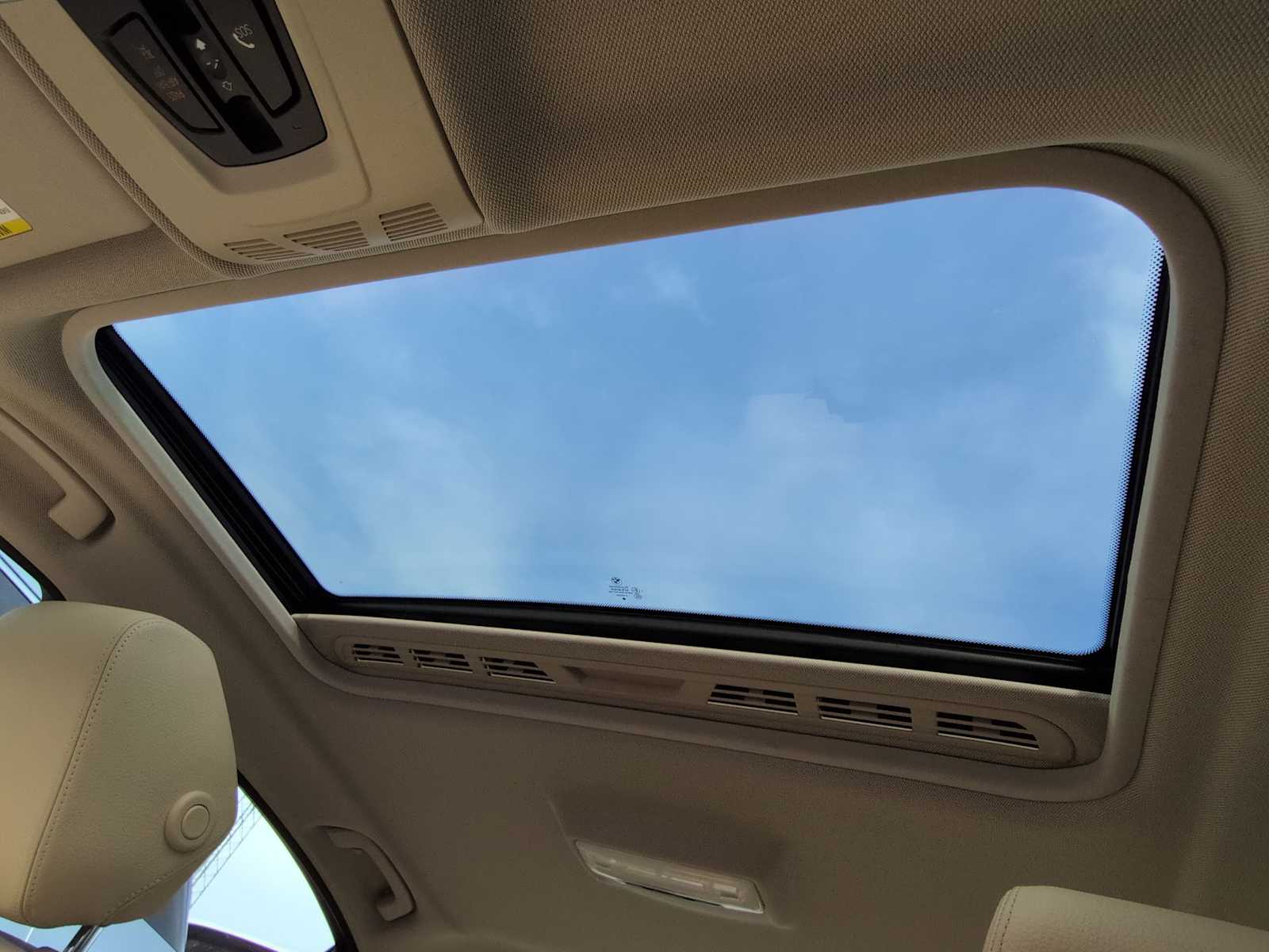 Thumbnail: 2013 BMW 3 Series - 20