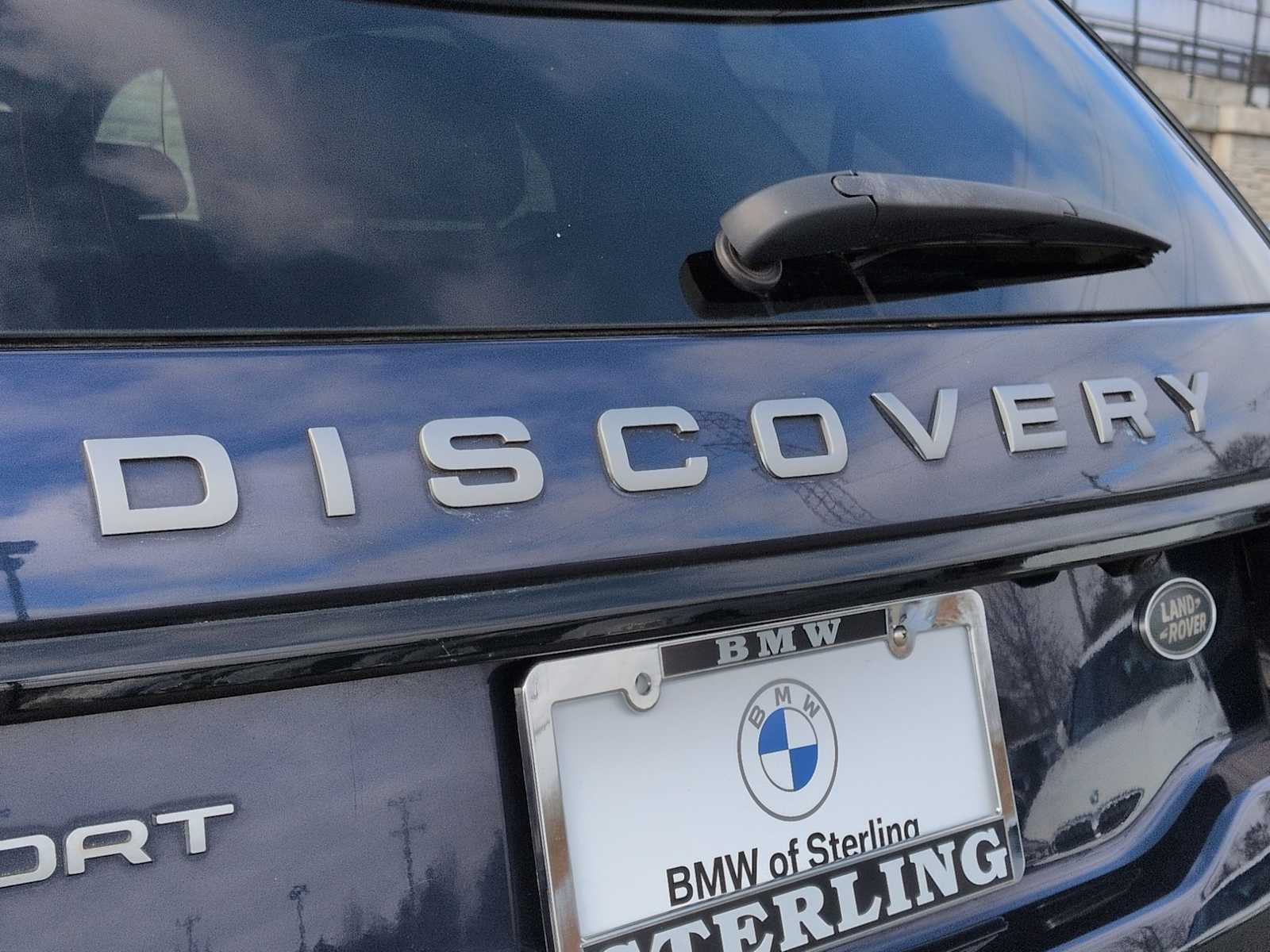 Thumbnail: 2016 Land Rover Discovery Sport - 13