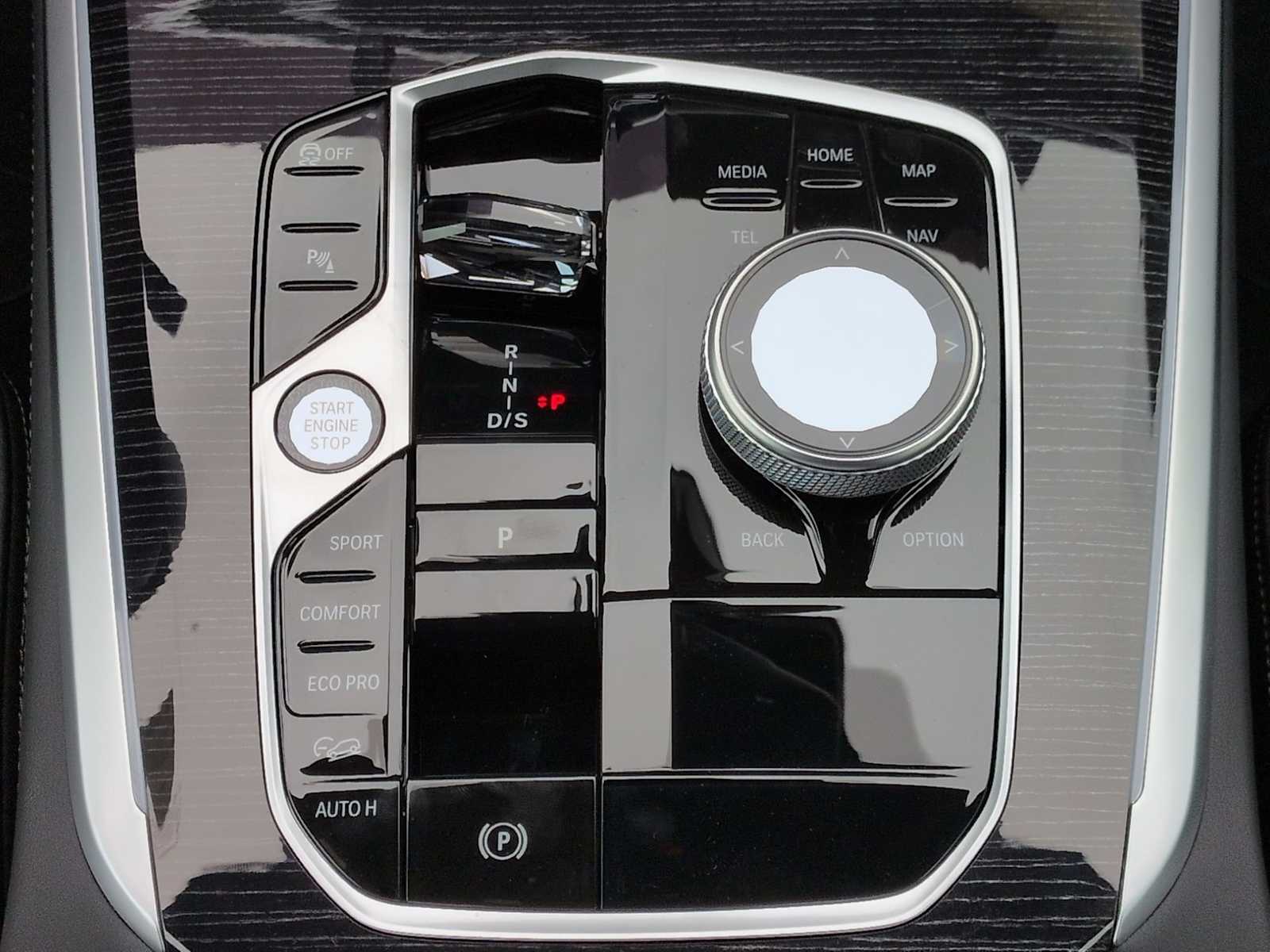 Thumbnail: 2026 BMW X5 - 35