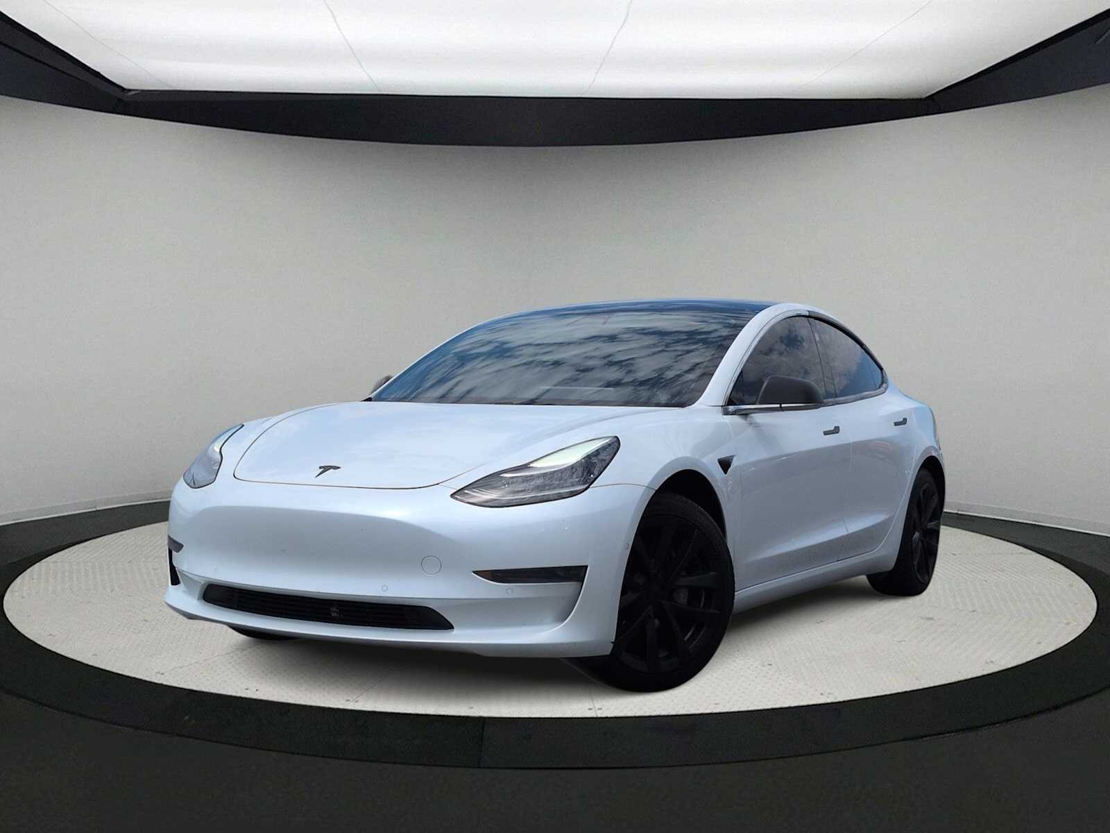 2019 Tesla Model 3 Standard Range -
                  Sterling, VA