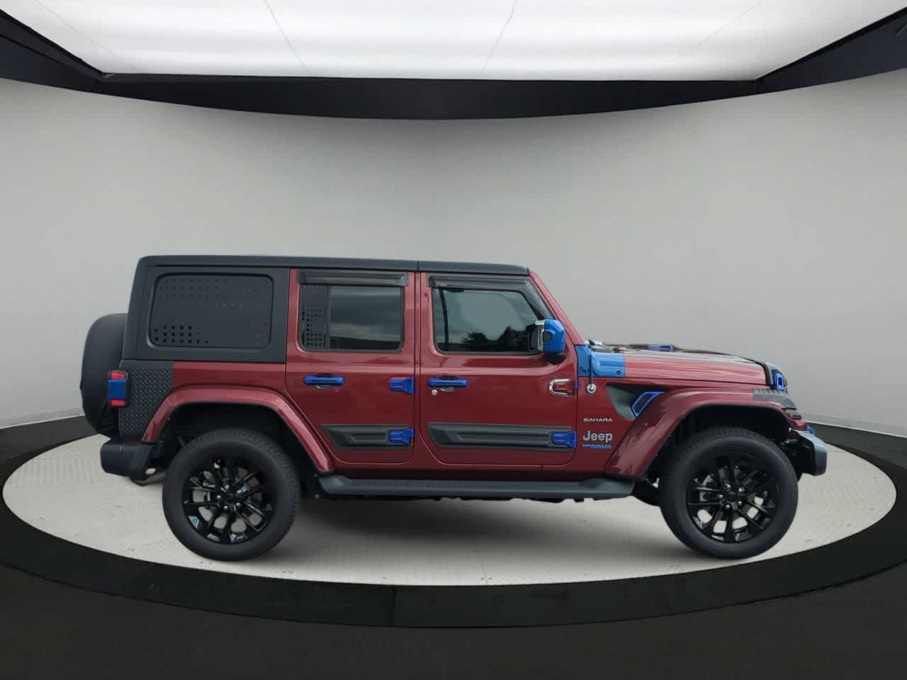 Thumbnail: 2021 Jeep Wrangler - 9