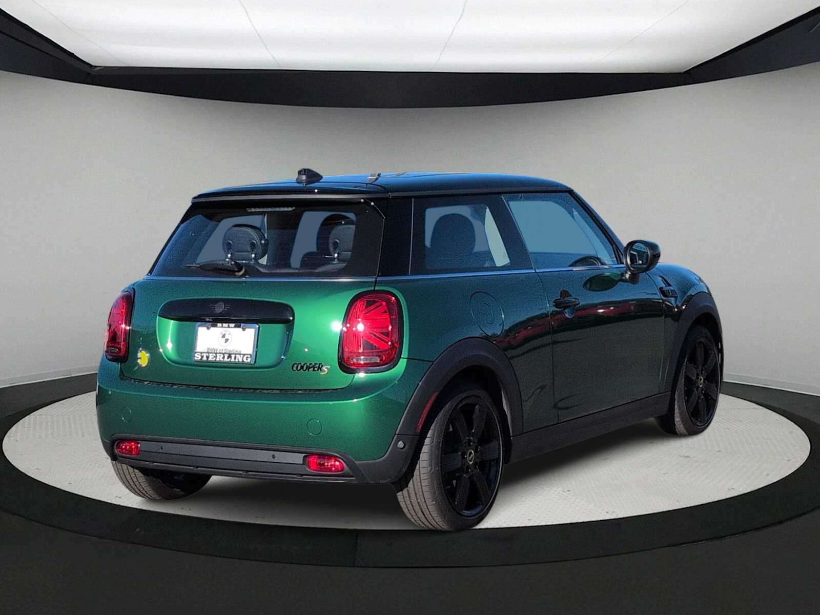 Thumbnail: 2024 MINI Cooper Hardtop - 8
