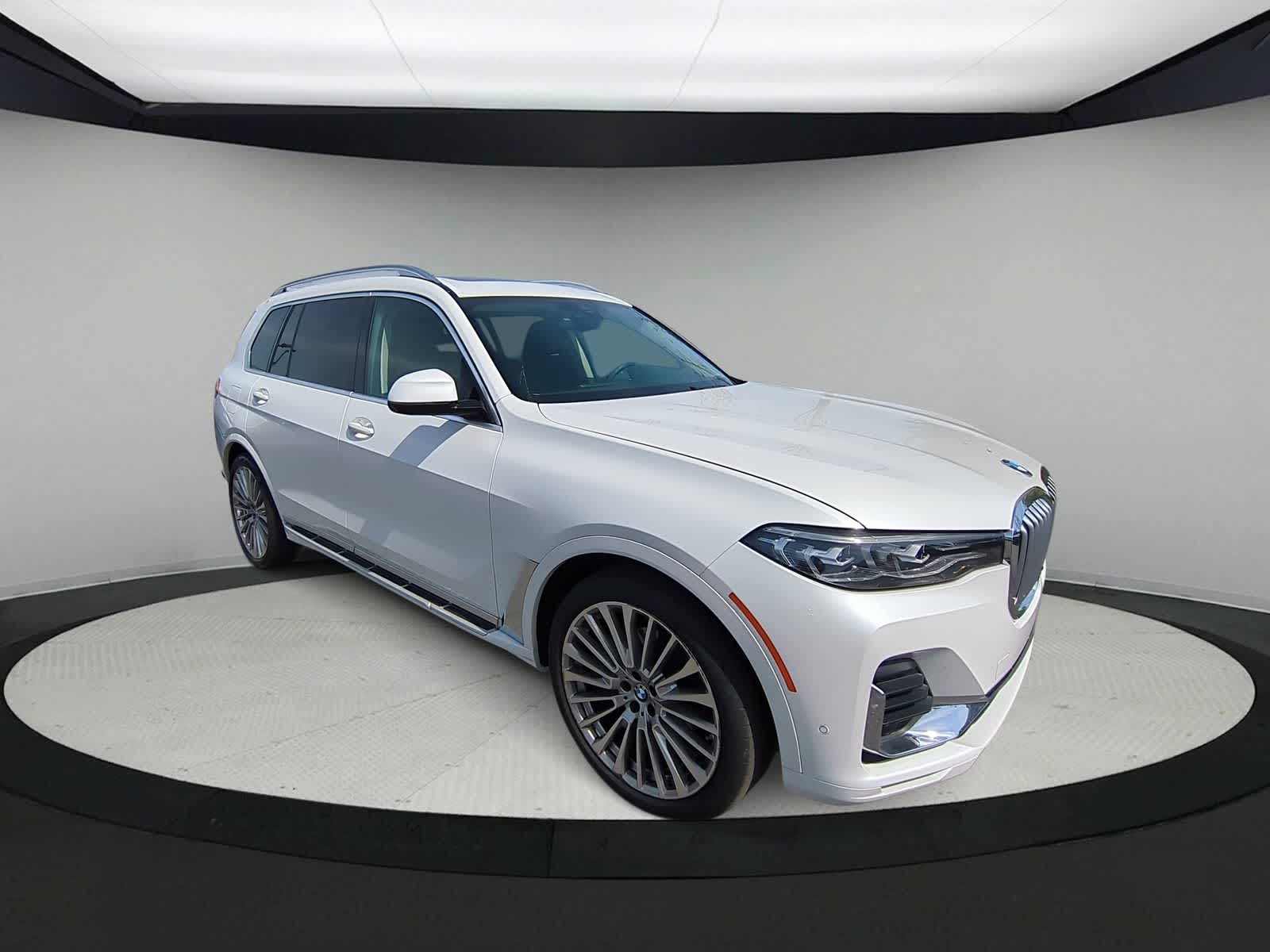 Thumbnail: 2021 BMW X7 - 2
