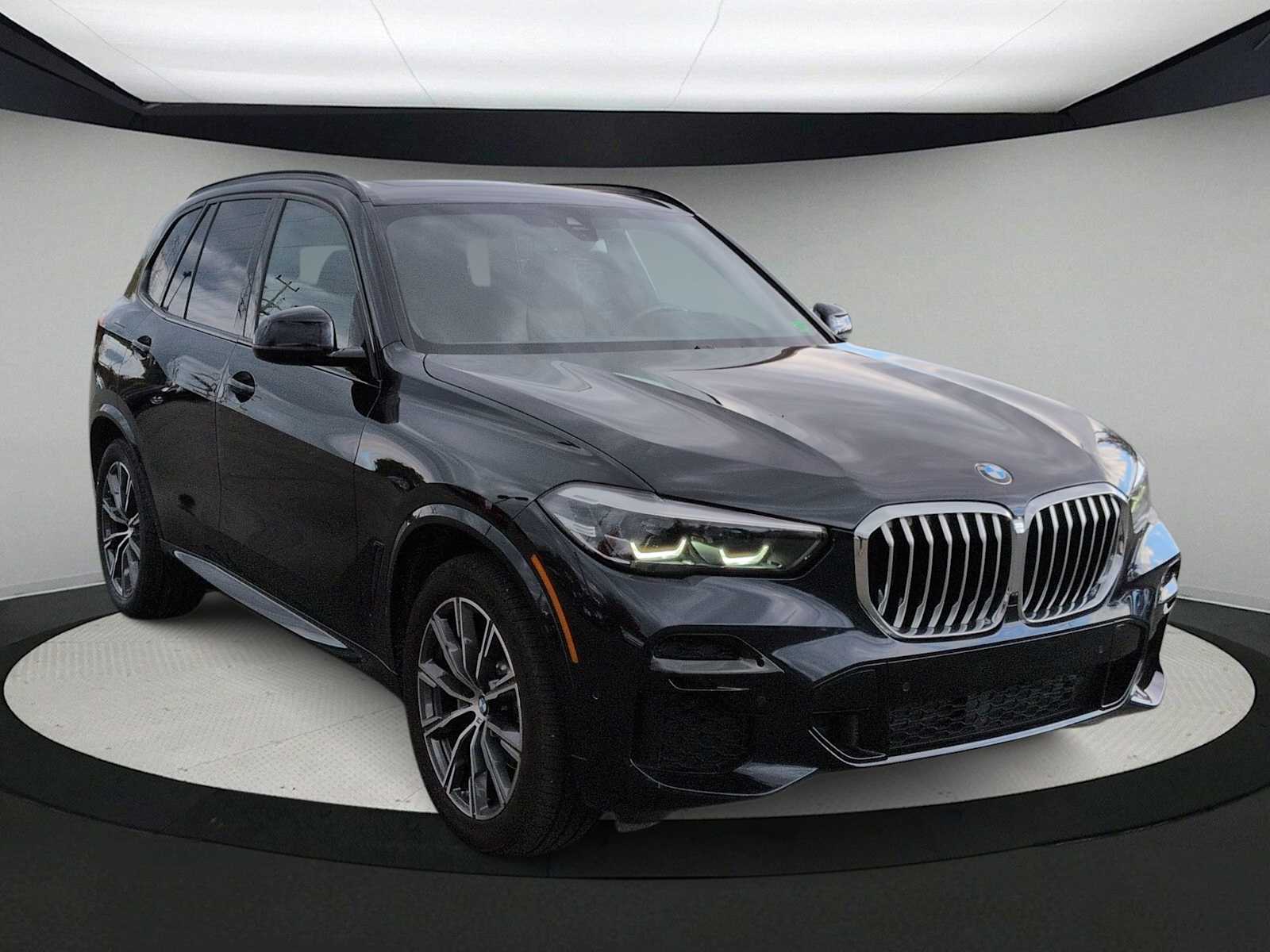Thumbnail: 2023 BMW X5 - 2