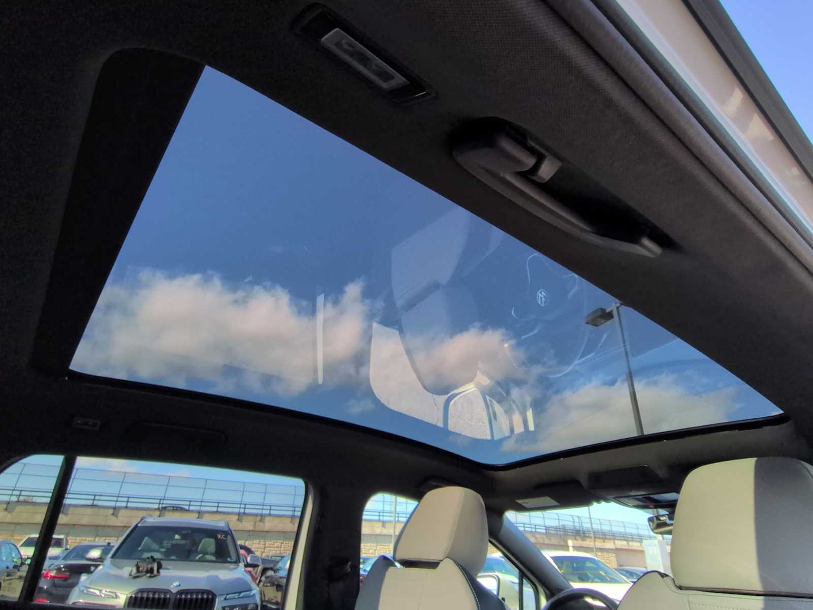 Thumbnail: 2024 Volkswagen ID.4 - 22