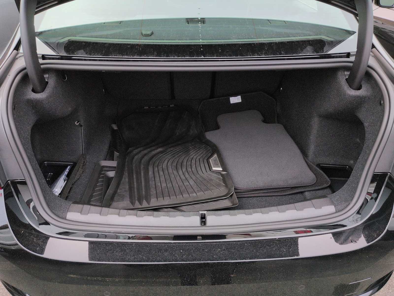 Thumbnail: 2026 BMW 3 Series - 35