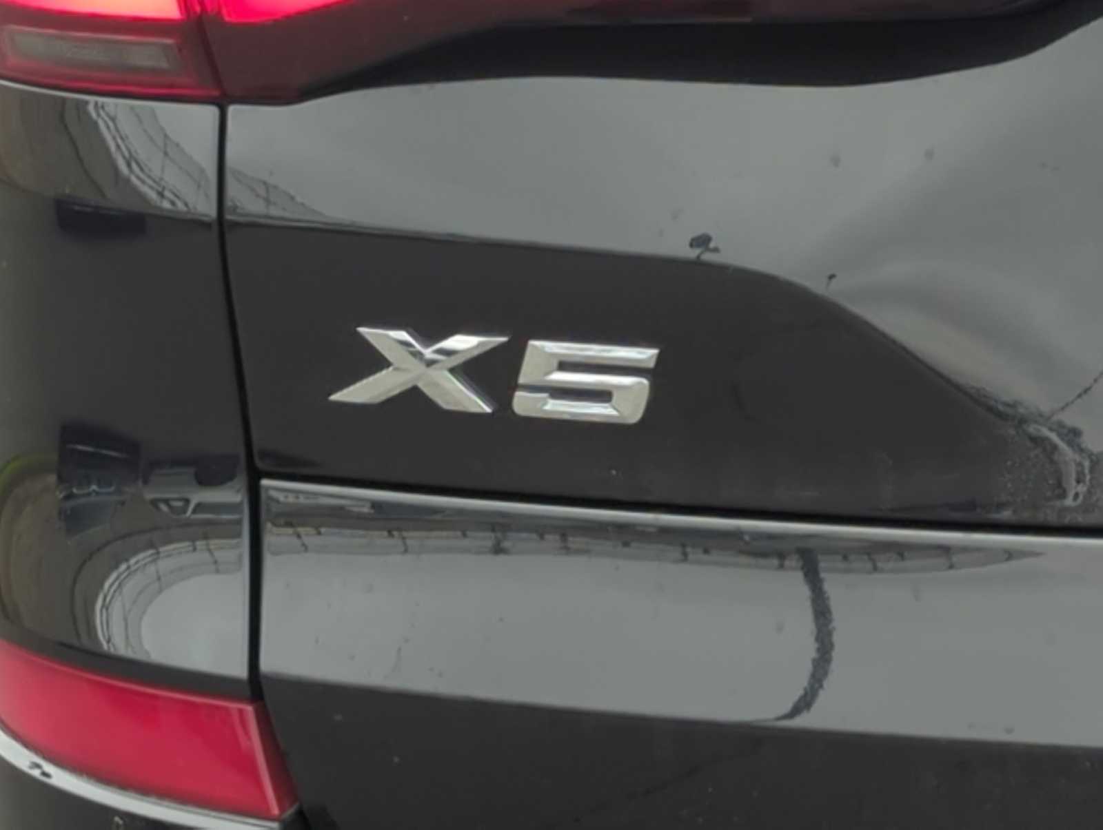 Thumbnail: 2022 BMW X5 - 12