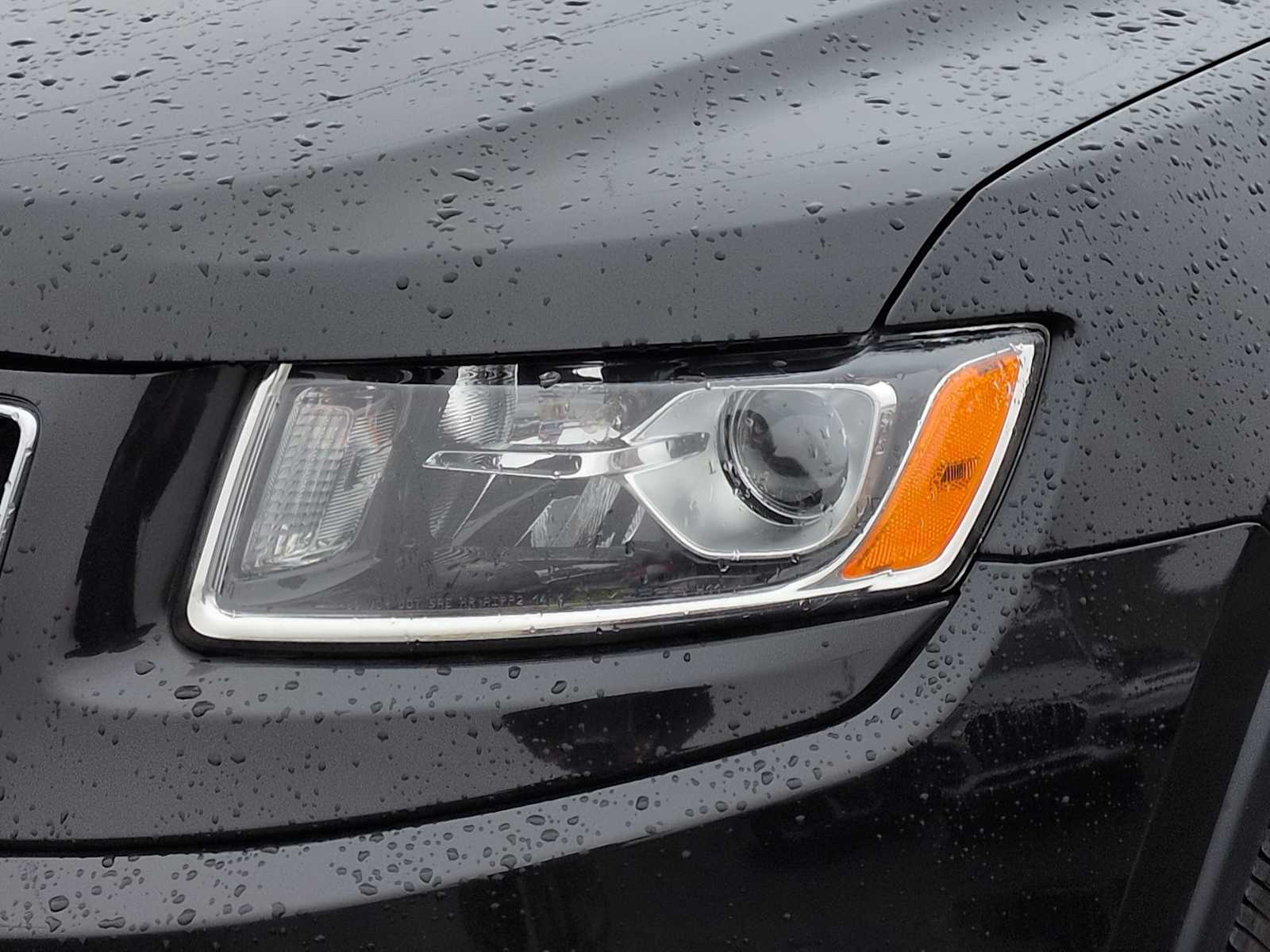 Thumbnail: 2015 Jeep Grand Cherokee - 11