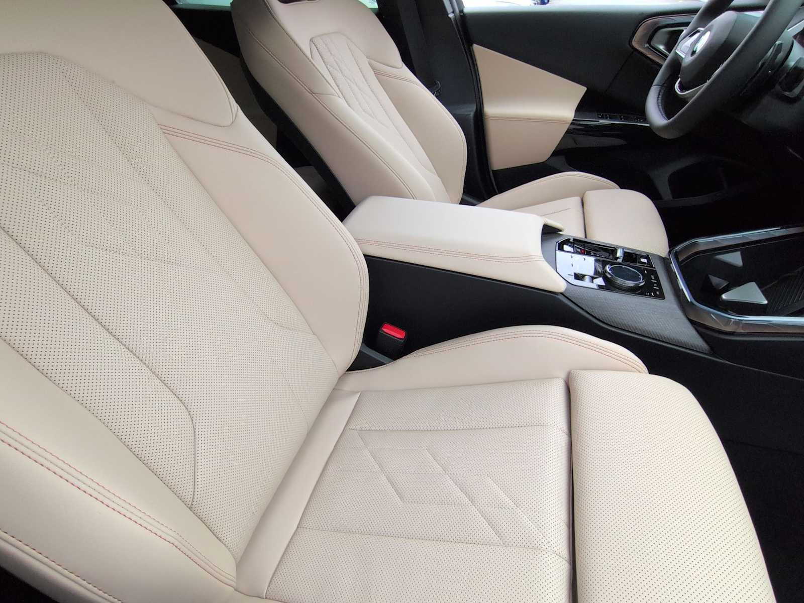 Thumbnail: 2026 BMW X3 - 21