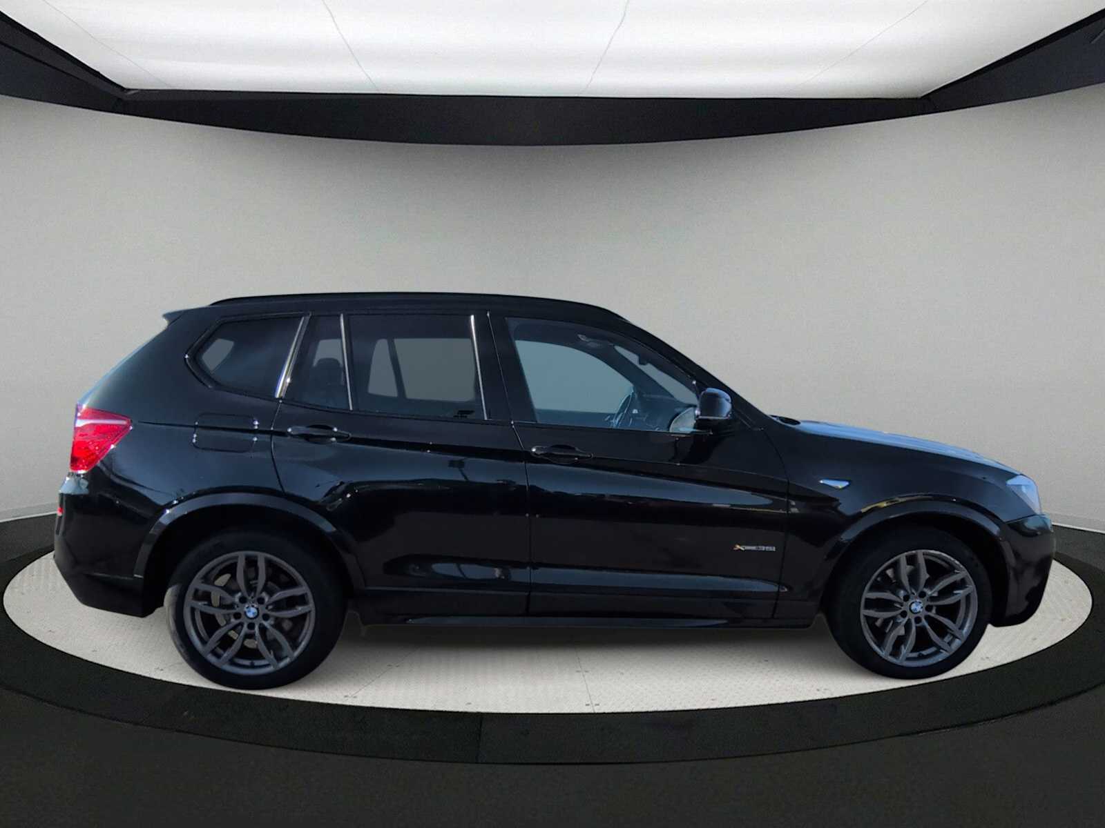 Thumbnail: 2017 BMW X3 - 9