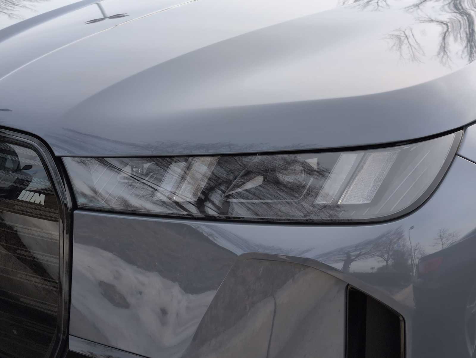 Thumbnail: 2026 BMW iX - 11