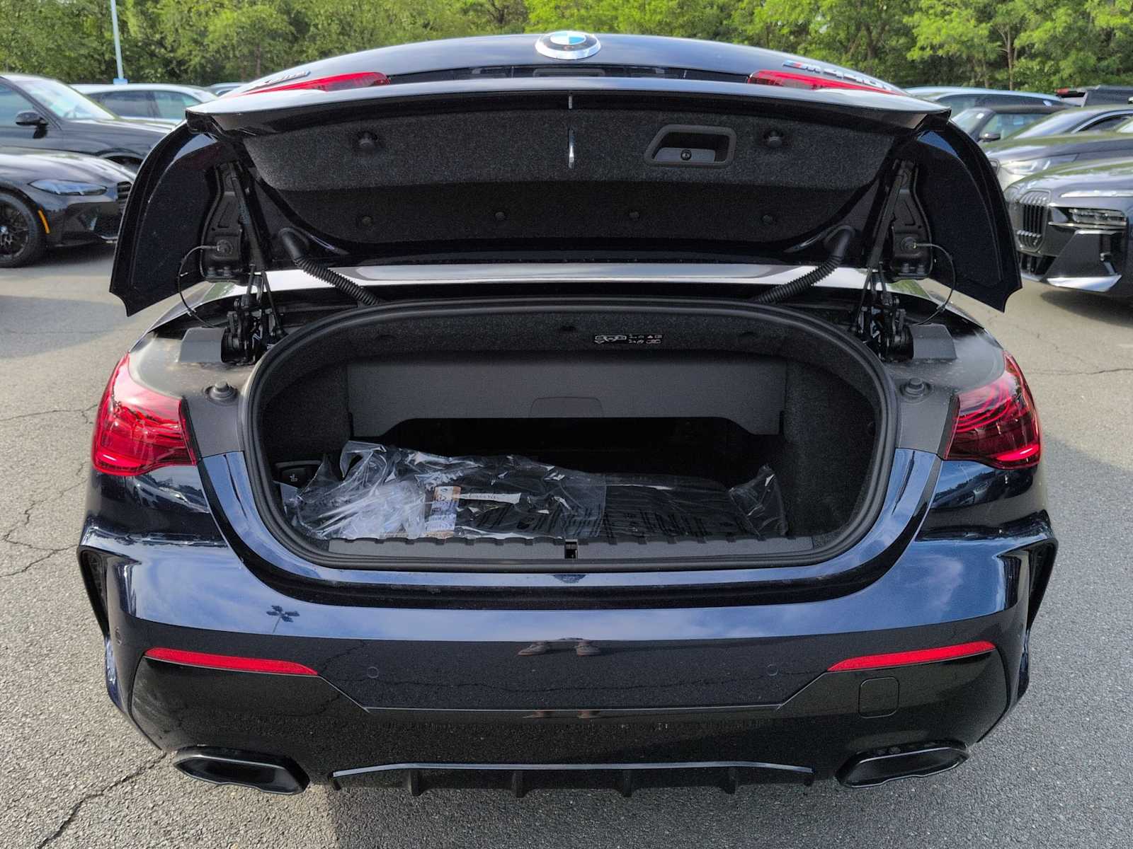 Thumbnail: 2027 BMW 4 Series - 33