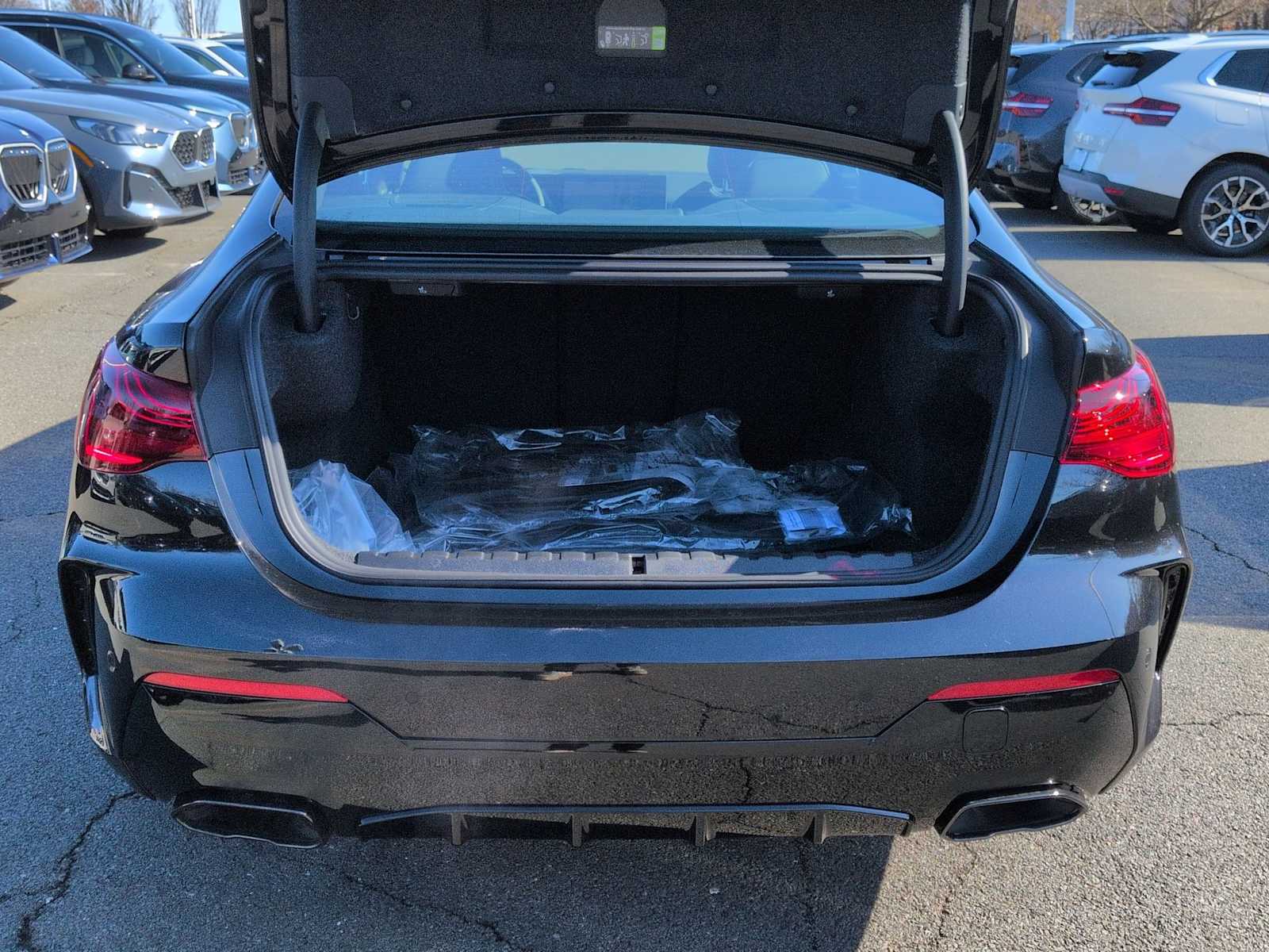 Thumbnail: 2026 BMW 4 Series - 32