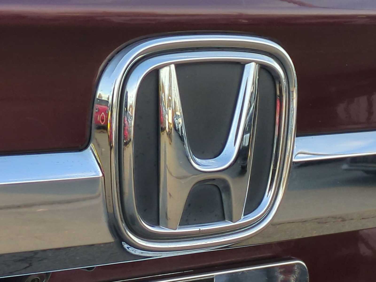 Thumbnail: 2018 Honda Odyssey - 12