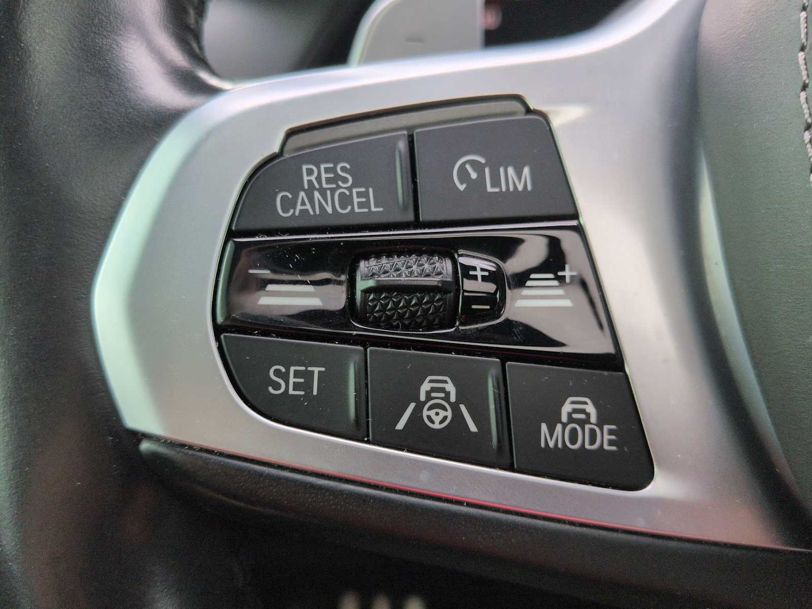 Thumbnail: 2021 BMW X5 - 25