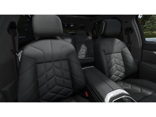 Thumbnail: 2026 BMW 7 Series - 11