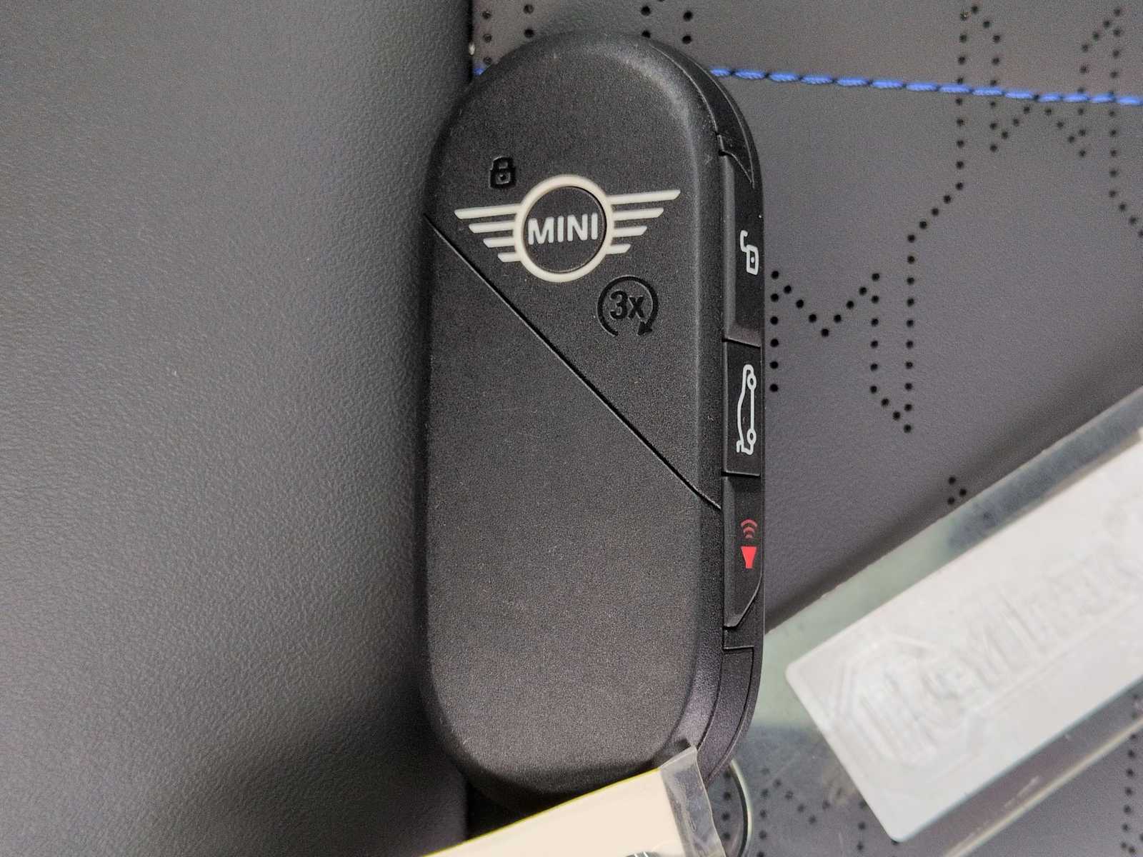 Thumbnail: 2025 MINI Cooper Hardtop - 34