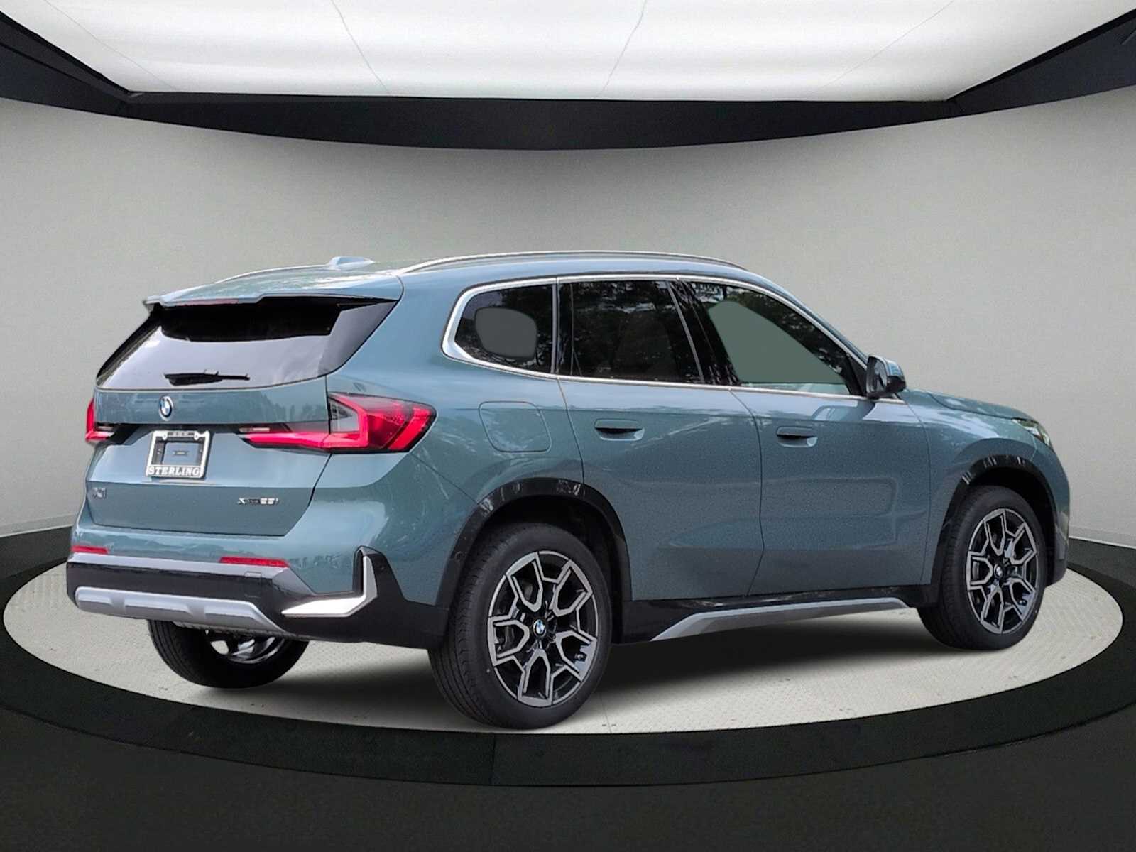 Thumbnail: 2026 BMW X1 - 8