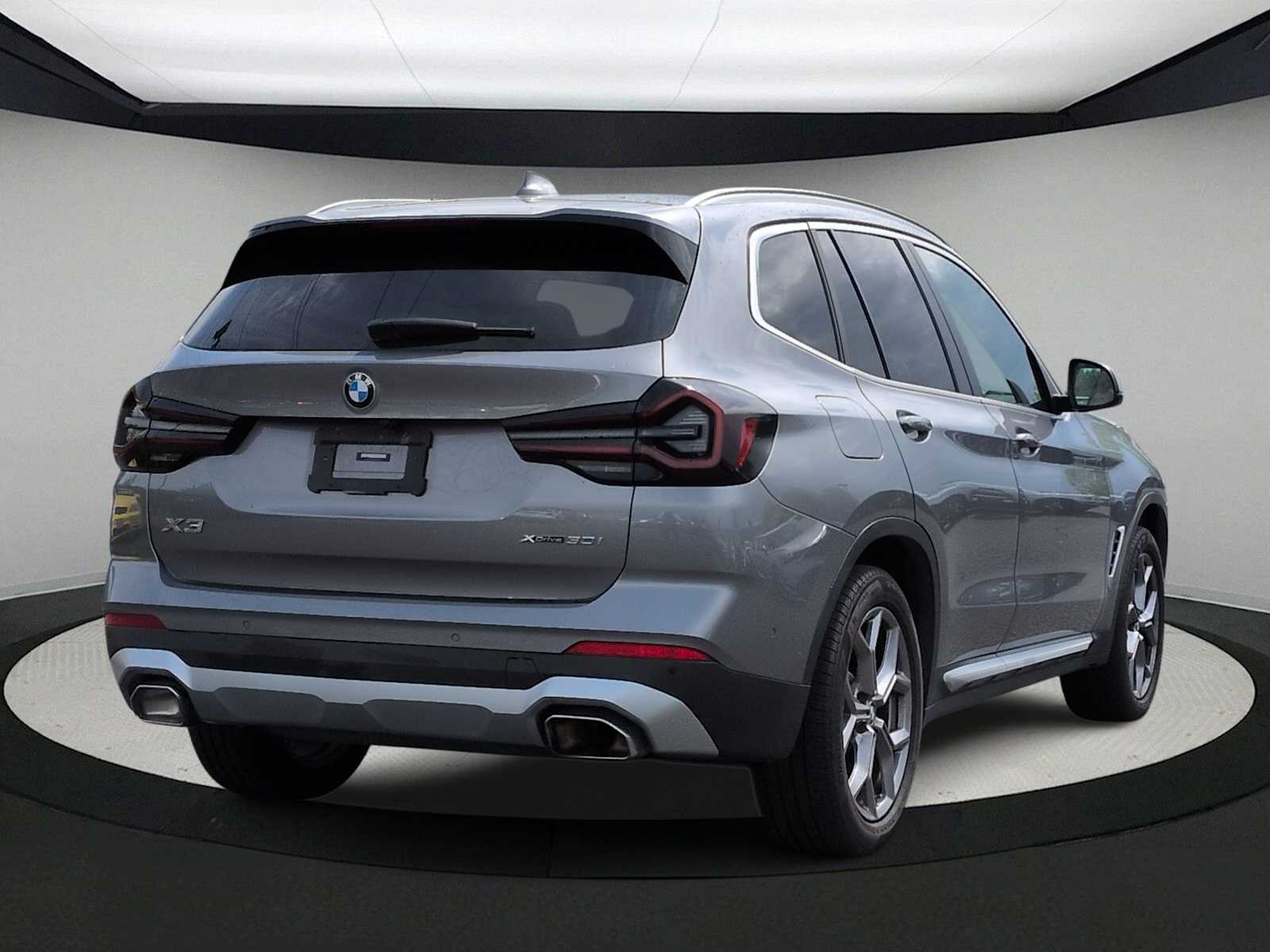 Thumbnail: 2023 BMW X3 - 8