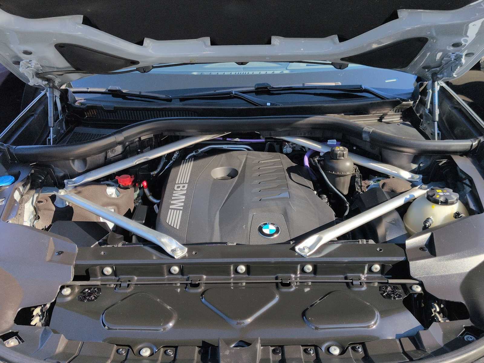 Thumbnail: 2023 BMW X7 - 15