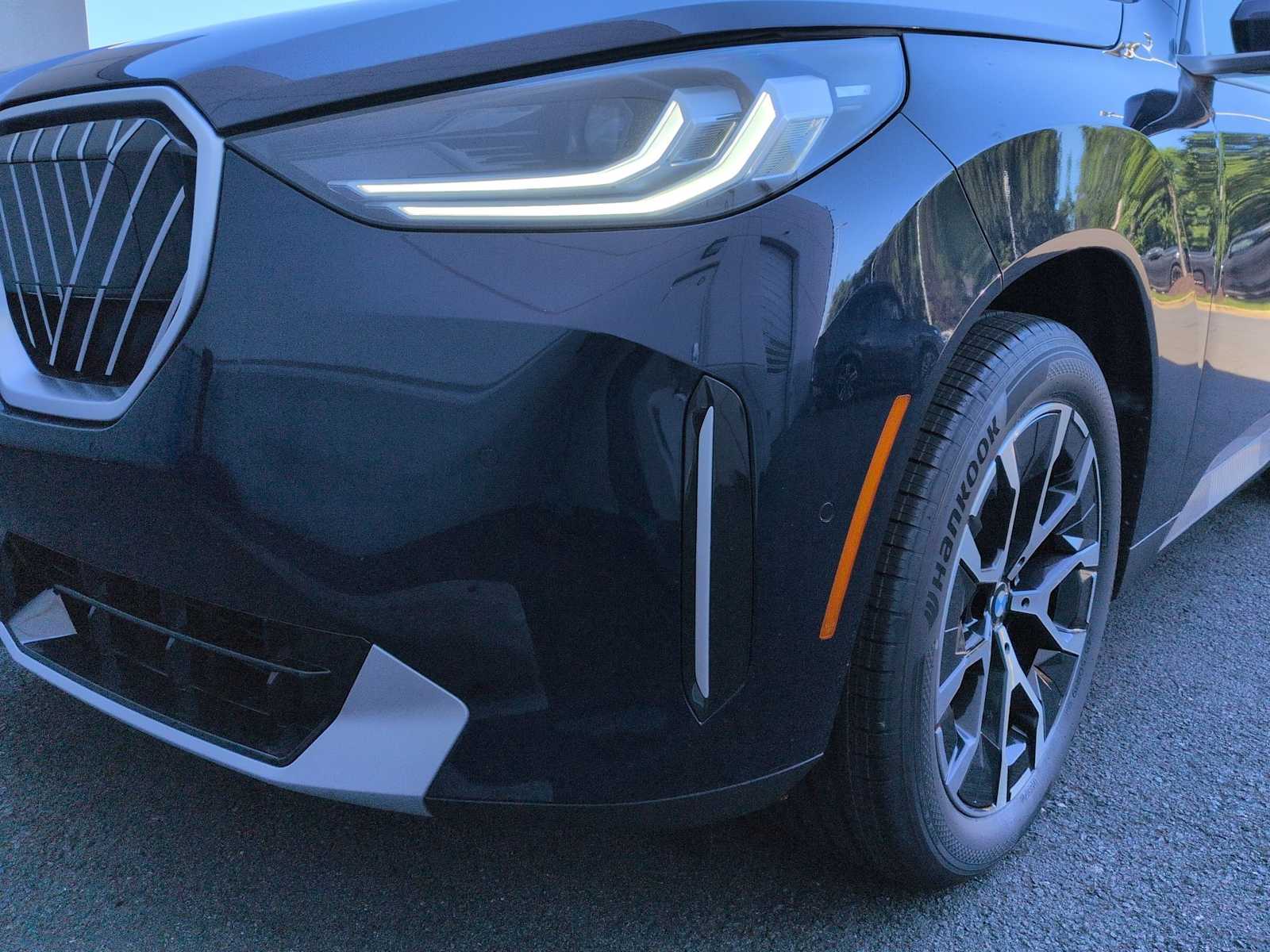 Thumbnail: 2026 BMW X3 - 11