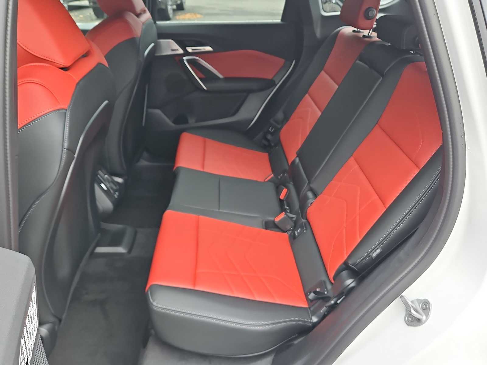 Thumbnail: 2025 BMW X1 - 20