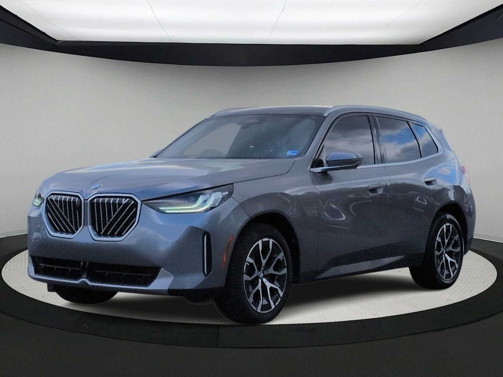 Thumbnail: 2026 BMW X3 - 4