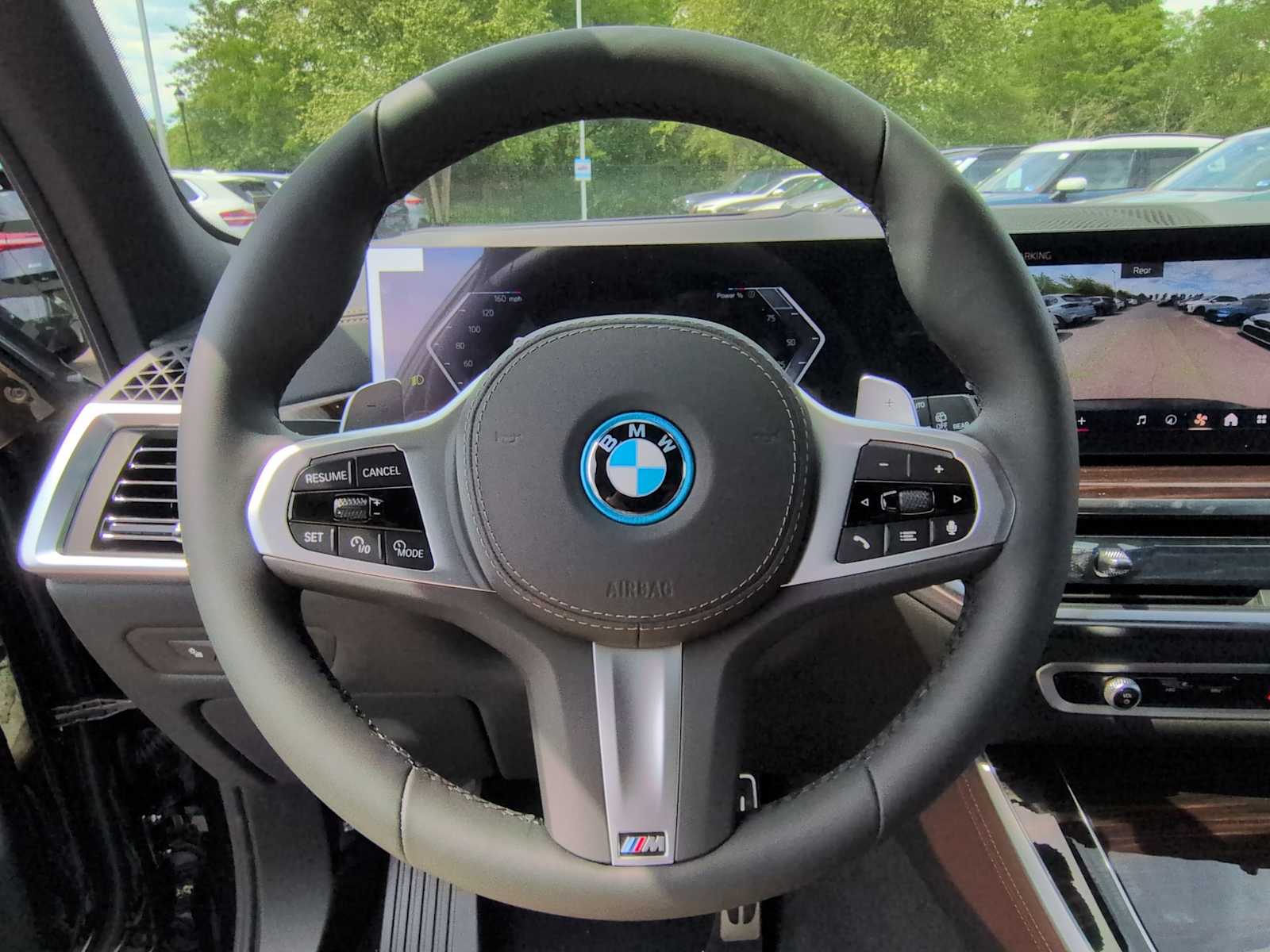 Thumbnail: 2026 BMW X5 - 25