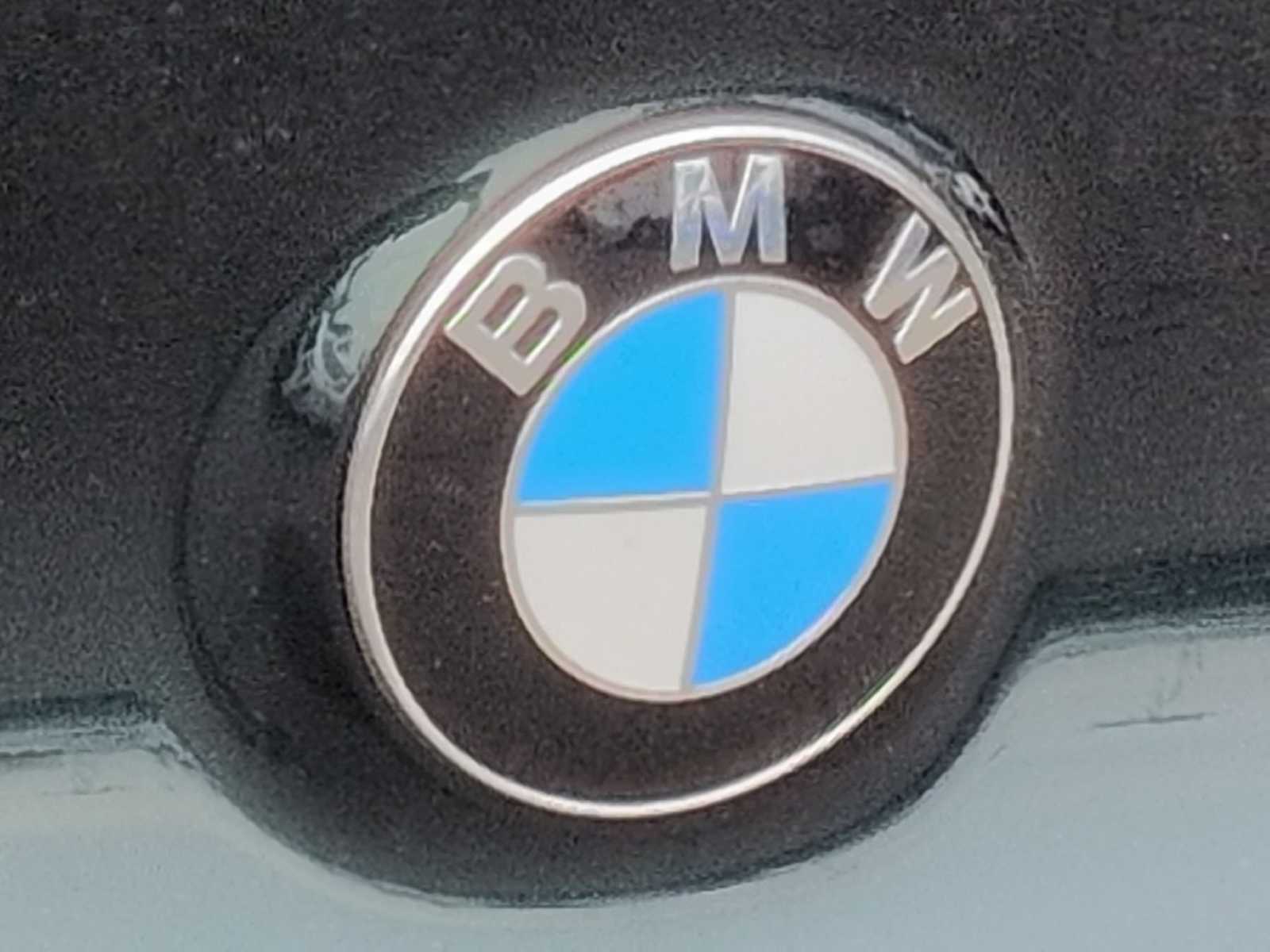 Thumbnail: 2026 BMW 8 Series - 12