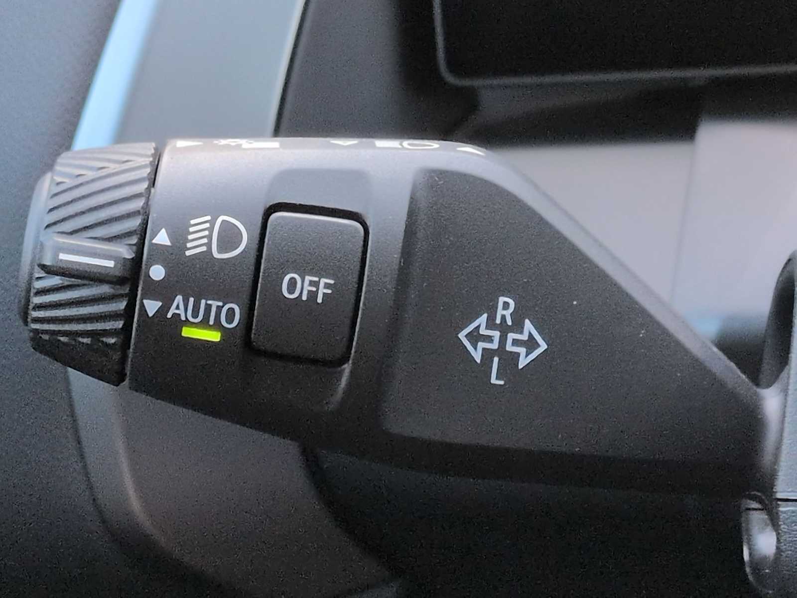 Thumbnail: 2026 BMW X3 - 27