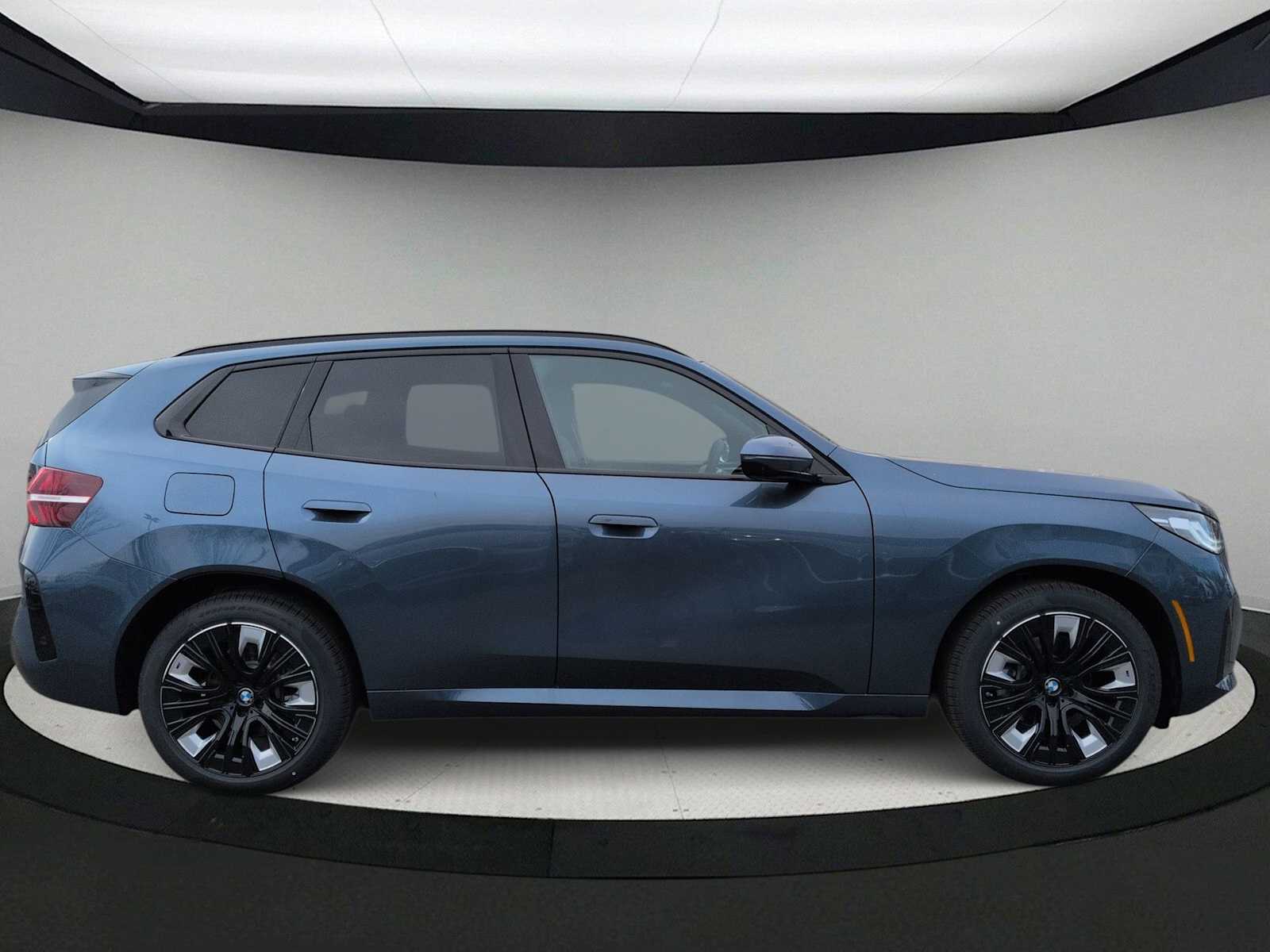 Thumbnail: 2026 BMW X3 - 9