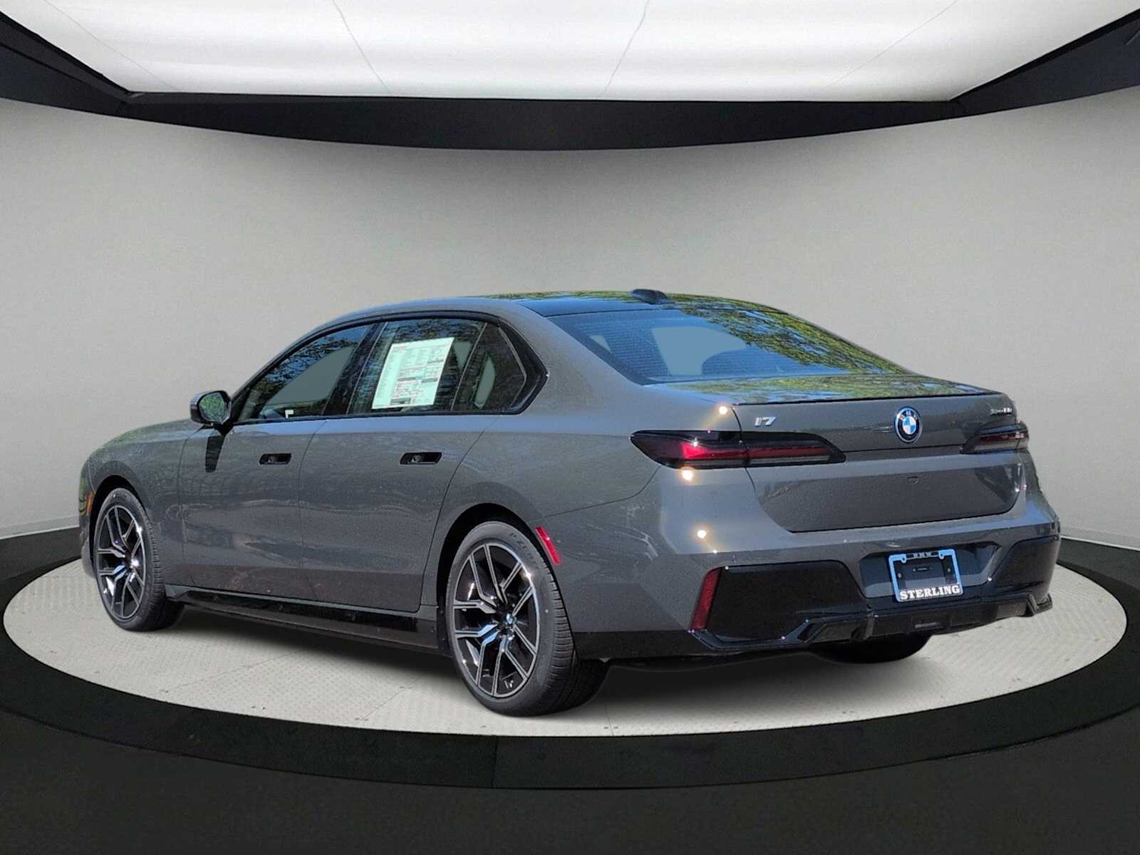 Thumbnail: 2026 BMW i7 - 6