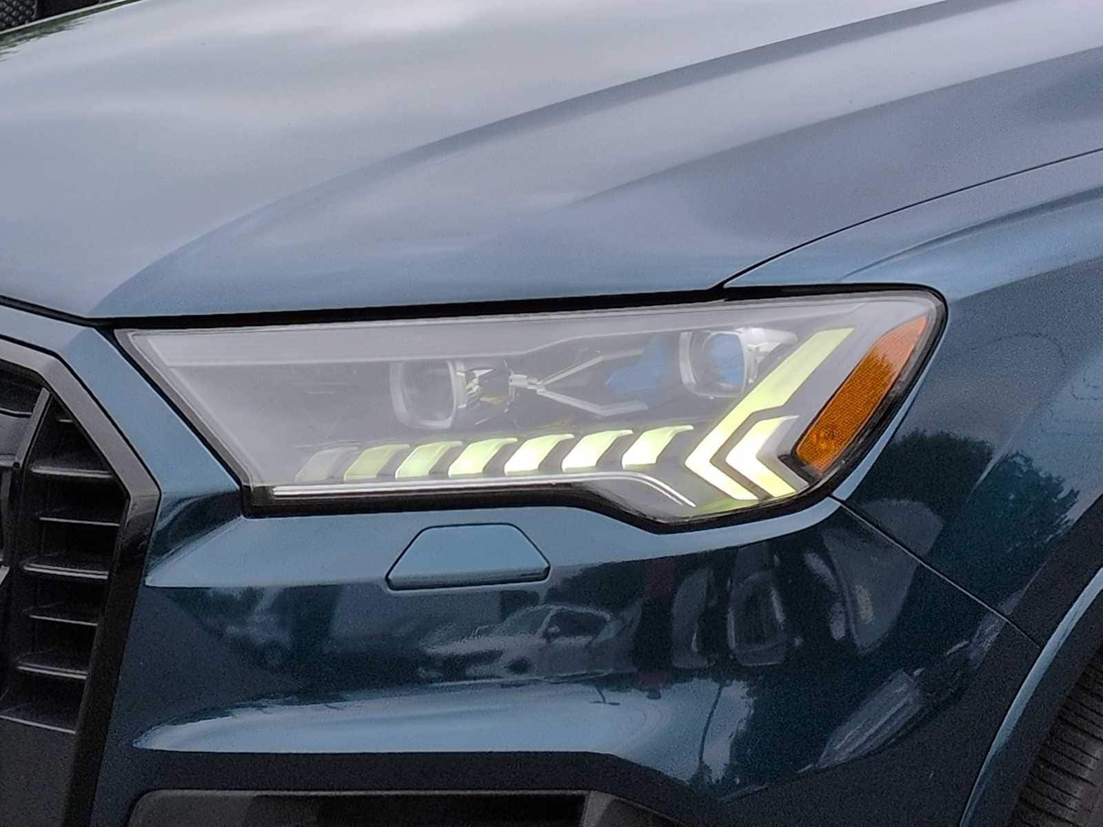 Thumbnail: 2022 Audi Q7 - 10