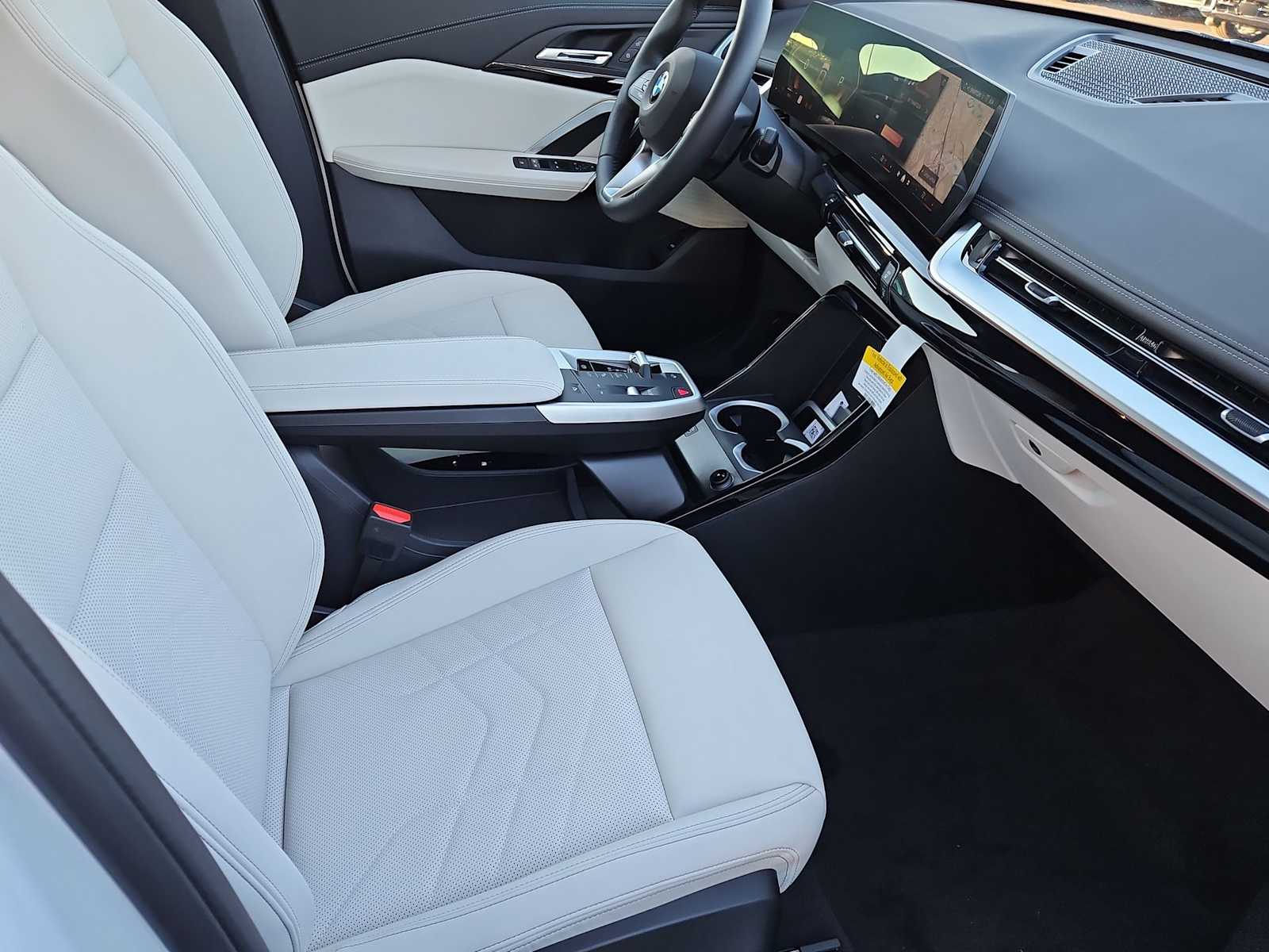 Thumbnail: 2026 BMW X1 - 20