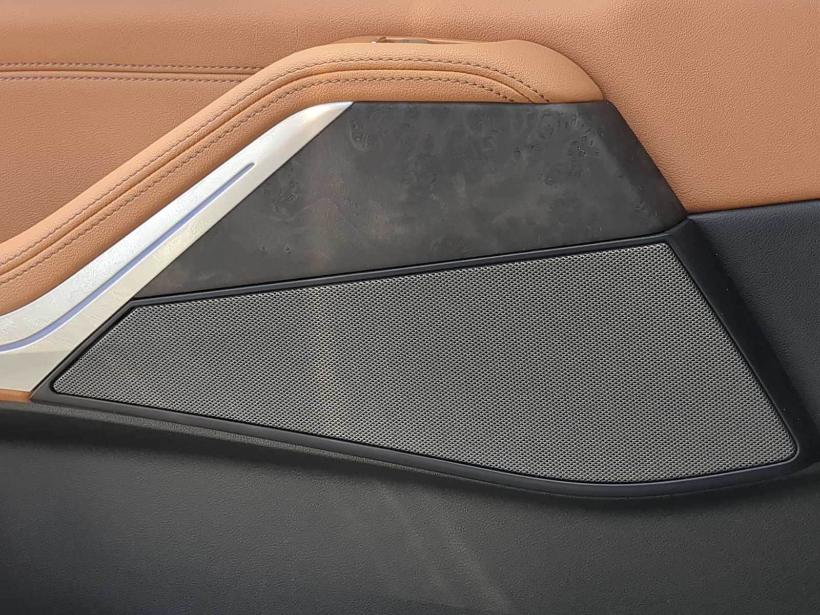 Thumbnail: 2024 BMW X7 - 33