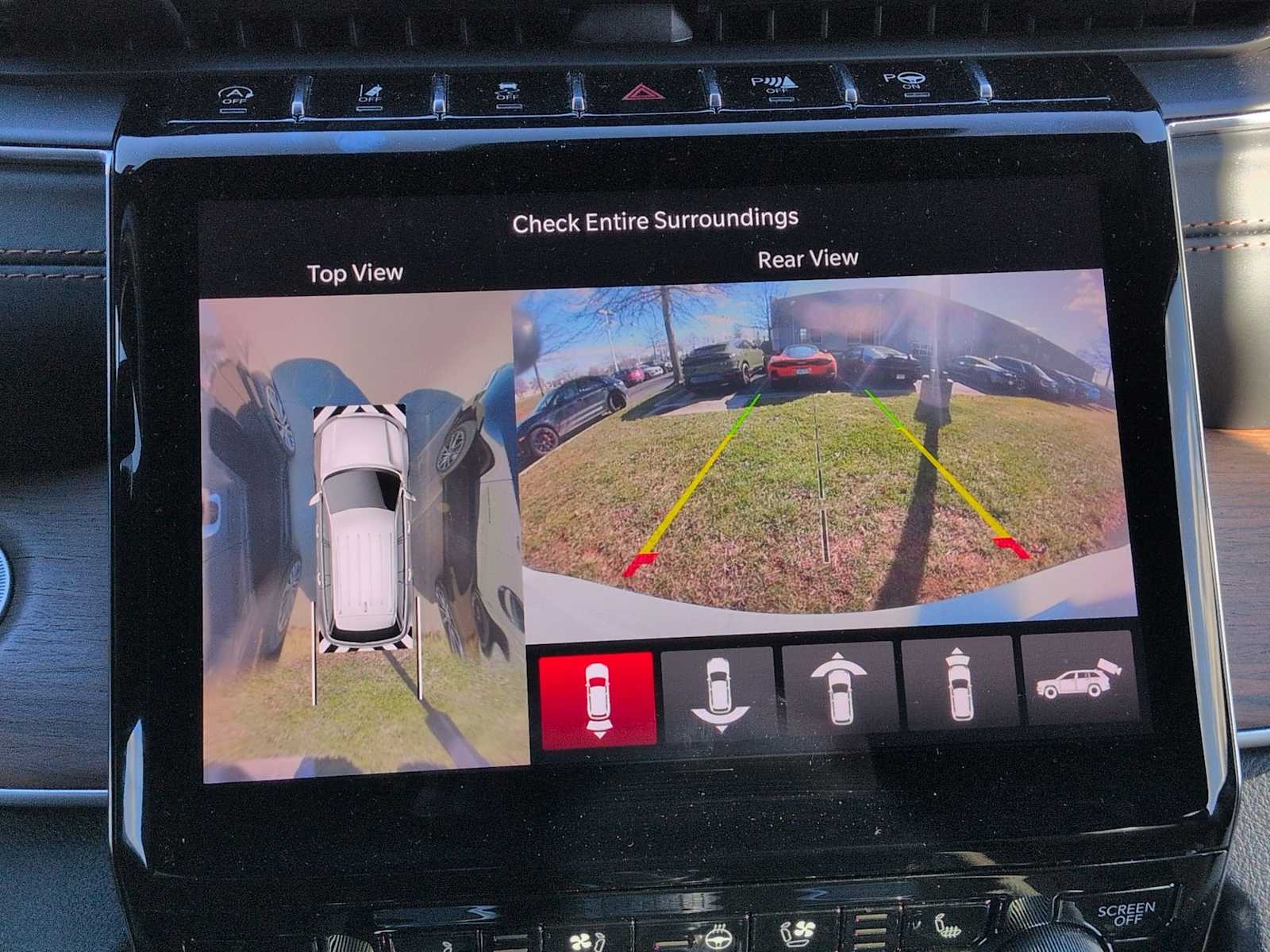 Thumbnail: 2023 Jeep Grand Cherokee - 30