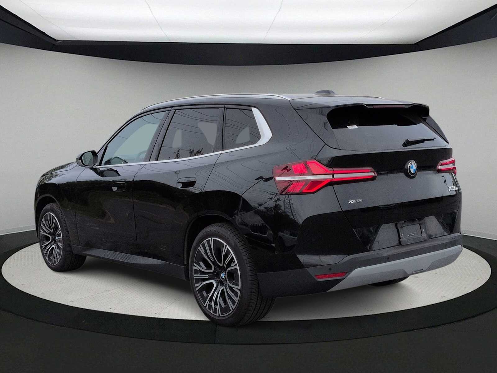 Thumbnail: 2025 BMW X3 - 6