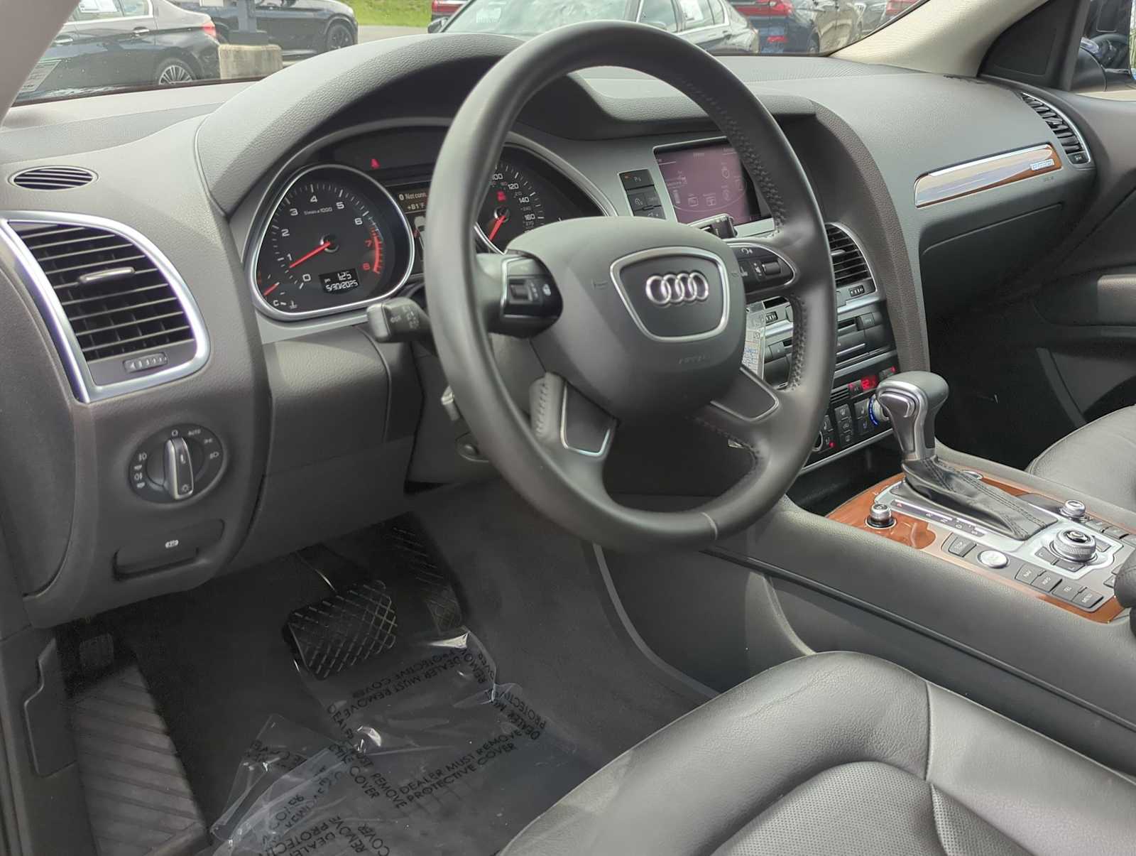 Thumbnail: 2013 Audi Q7 - 15