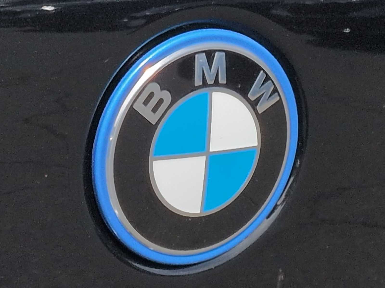 Thumbnail: 2026 BMW X5 - 13