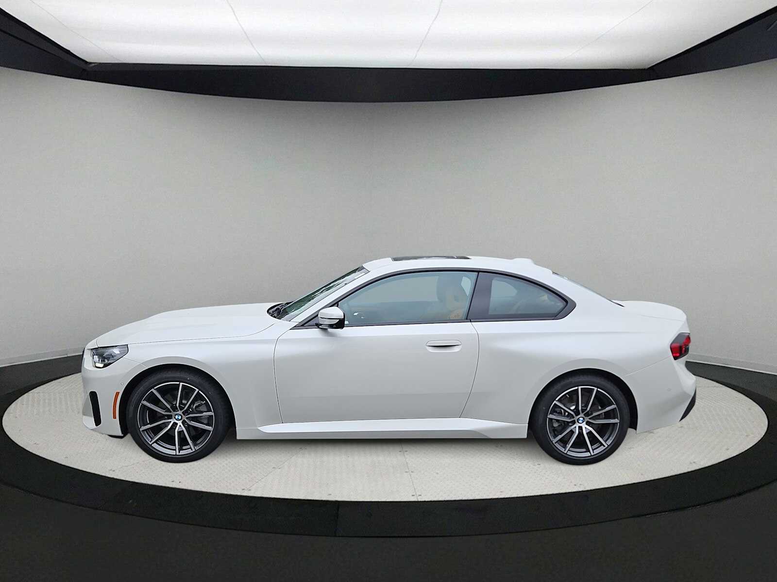 Thumbnail: 2025 BMW 2 Series - 5