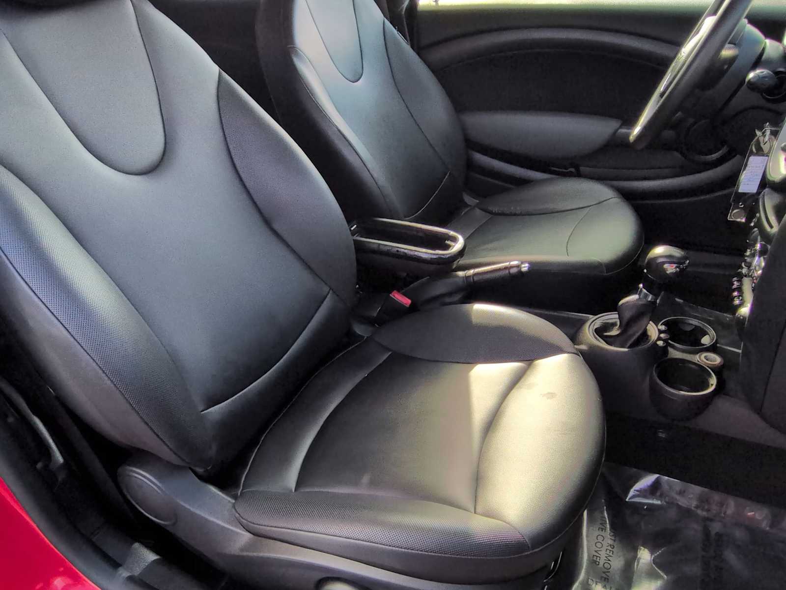 Thumbnail: 2011 MINI Cooper - 21