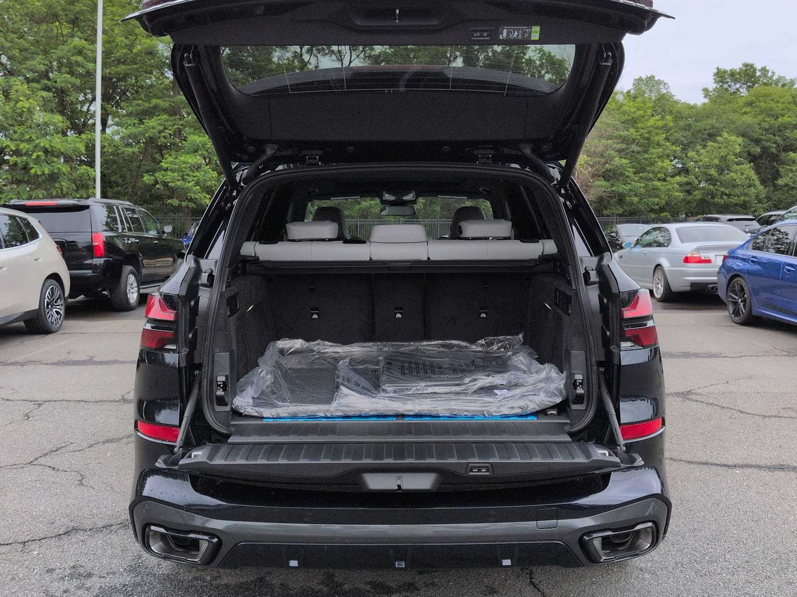 Thumbnail: 2026 BMW X5 - 36