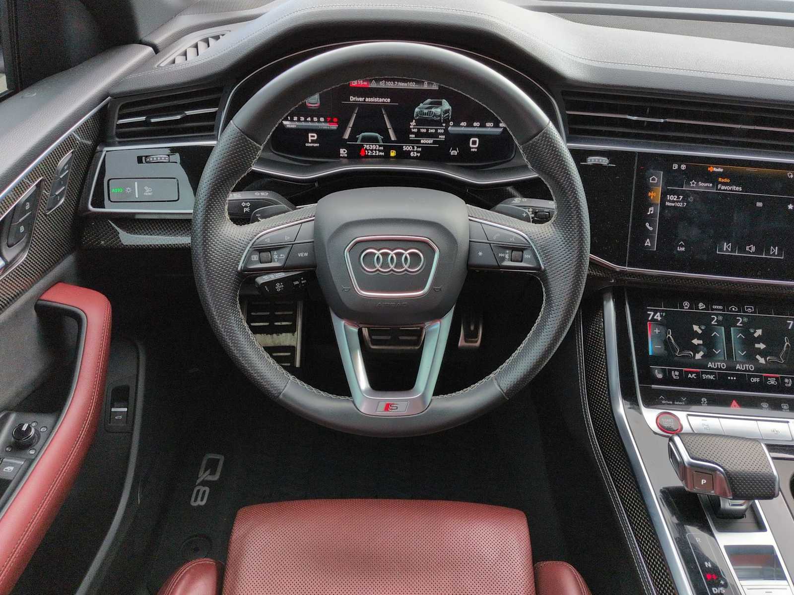 Thumbnail: 2023 Audi SQ8 - 25