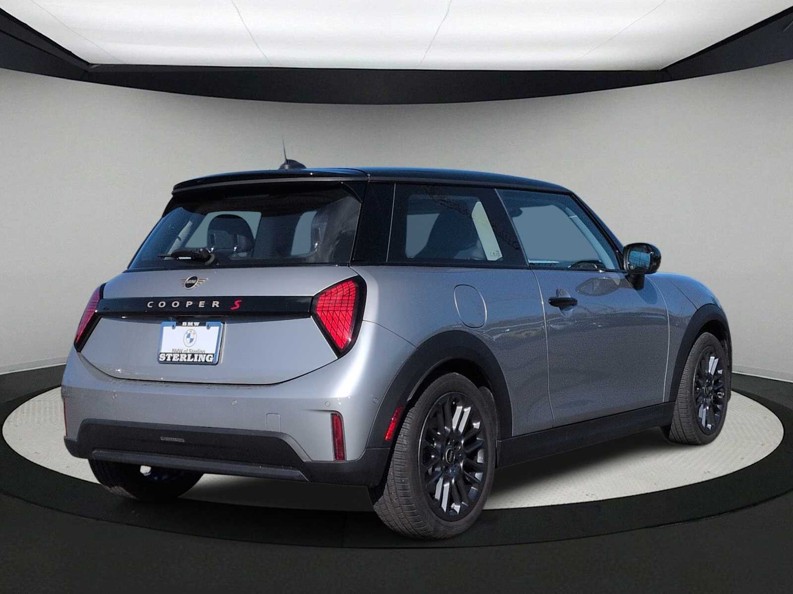 Thumbnail: 2025 MINI Cooper Hardtop - 8