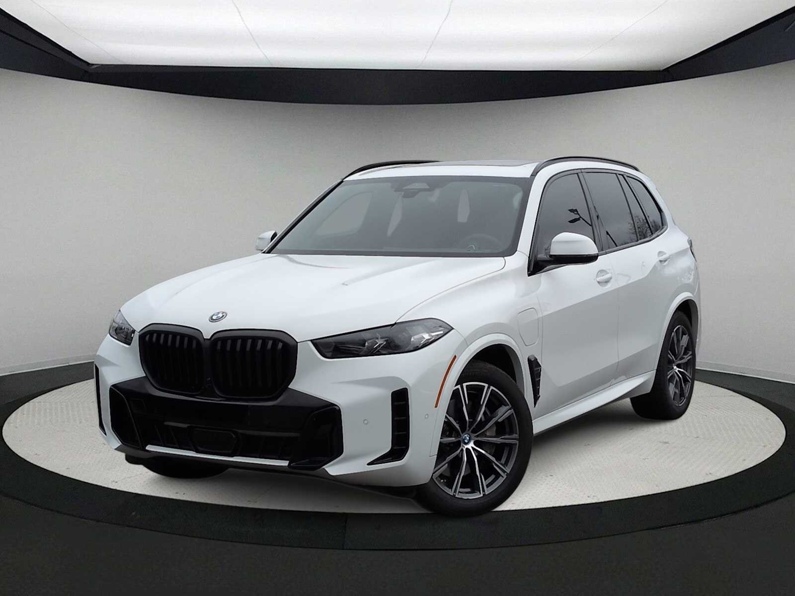 Thumbnail: 2024 BMW X5 - 1
