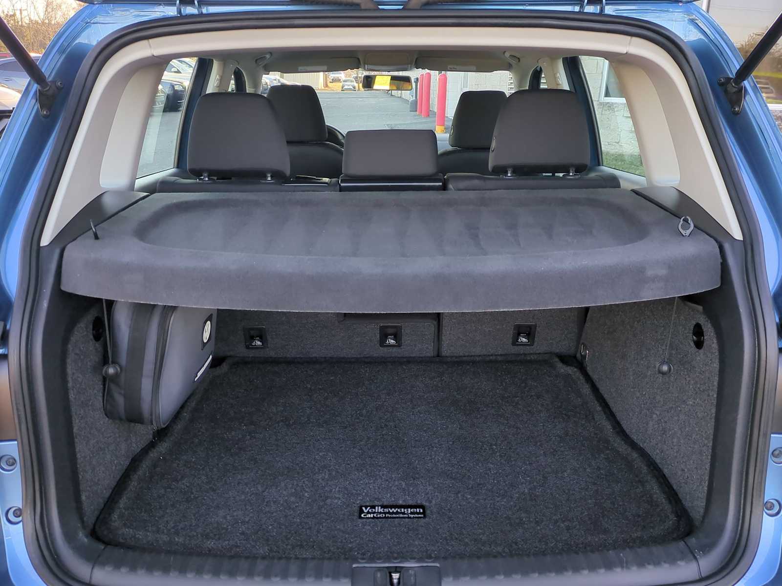 Thumbnail: 2017 Volkswagen Tiguan - 31