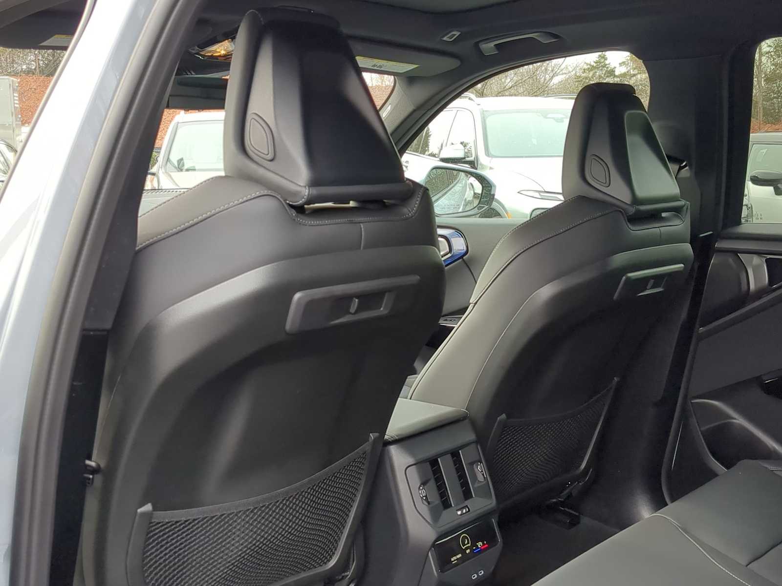 Thumbnail: 2026 BMW X3 - 19